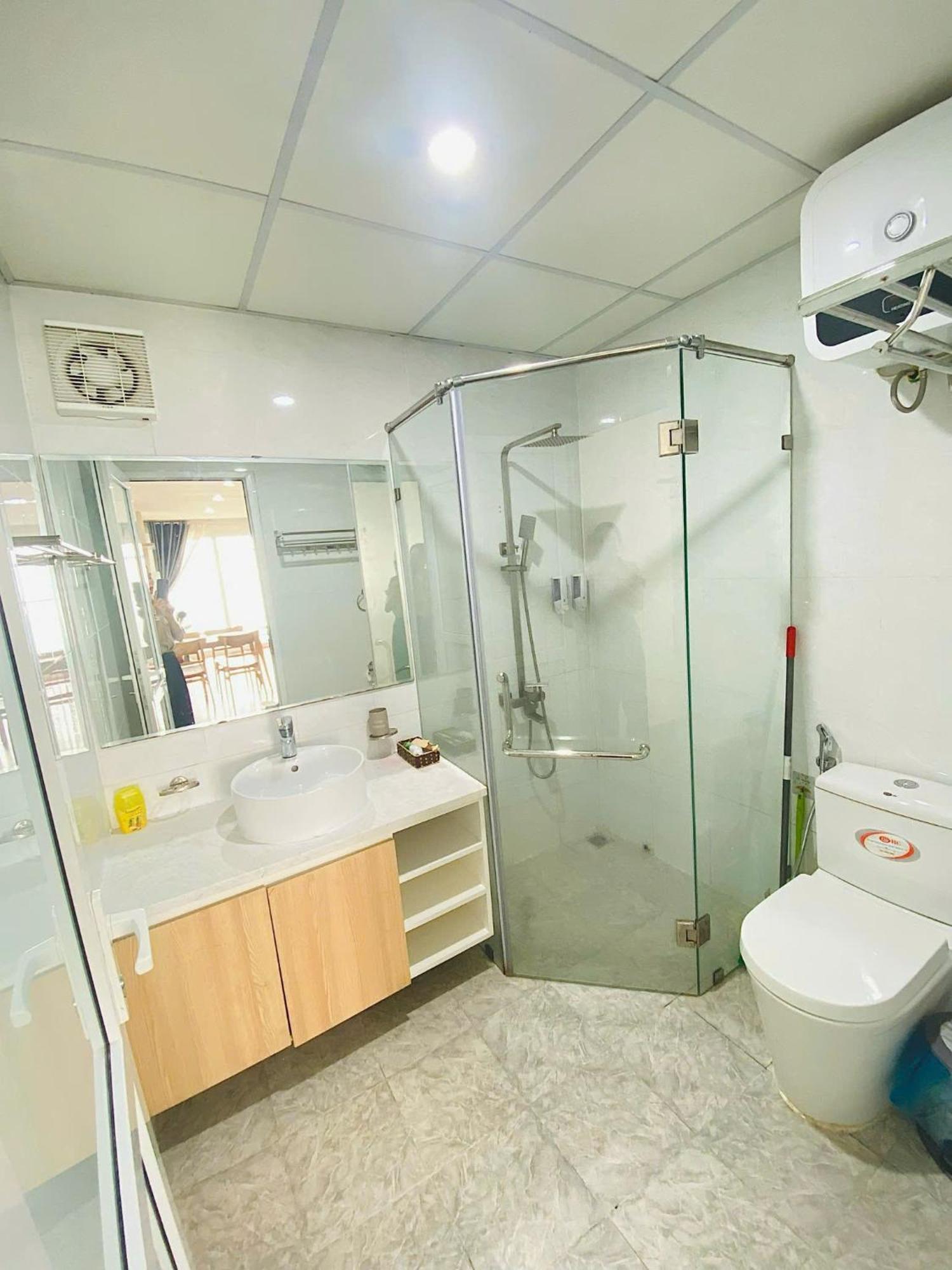 Apartment Homestay Ha Long *