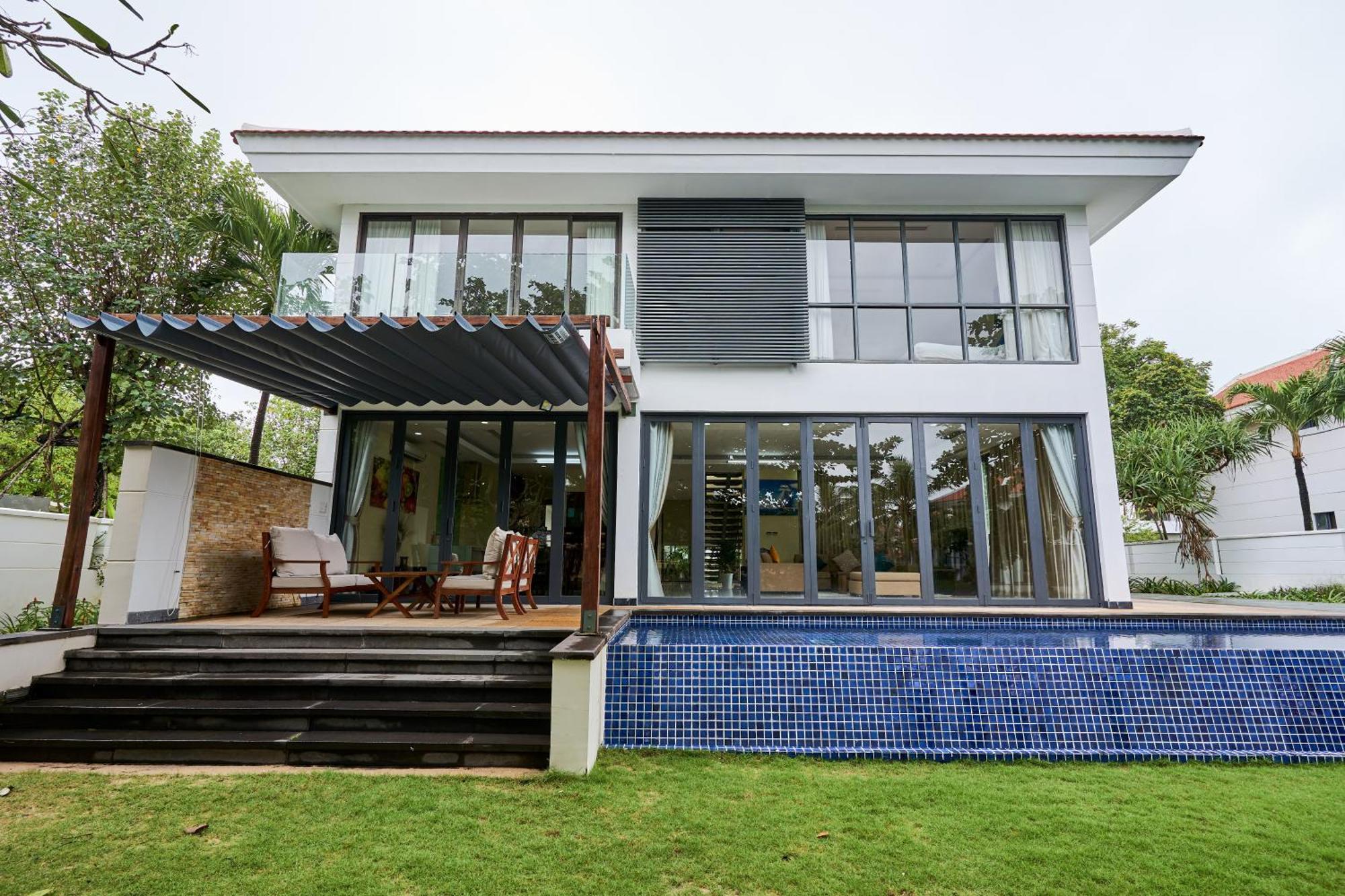 Ocean Villa *