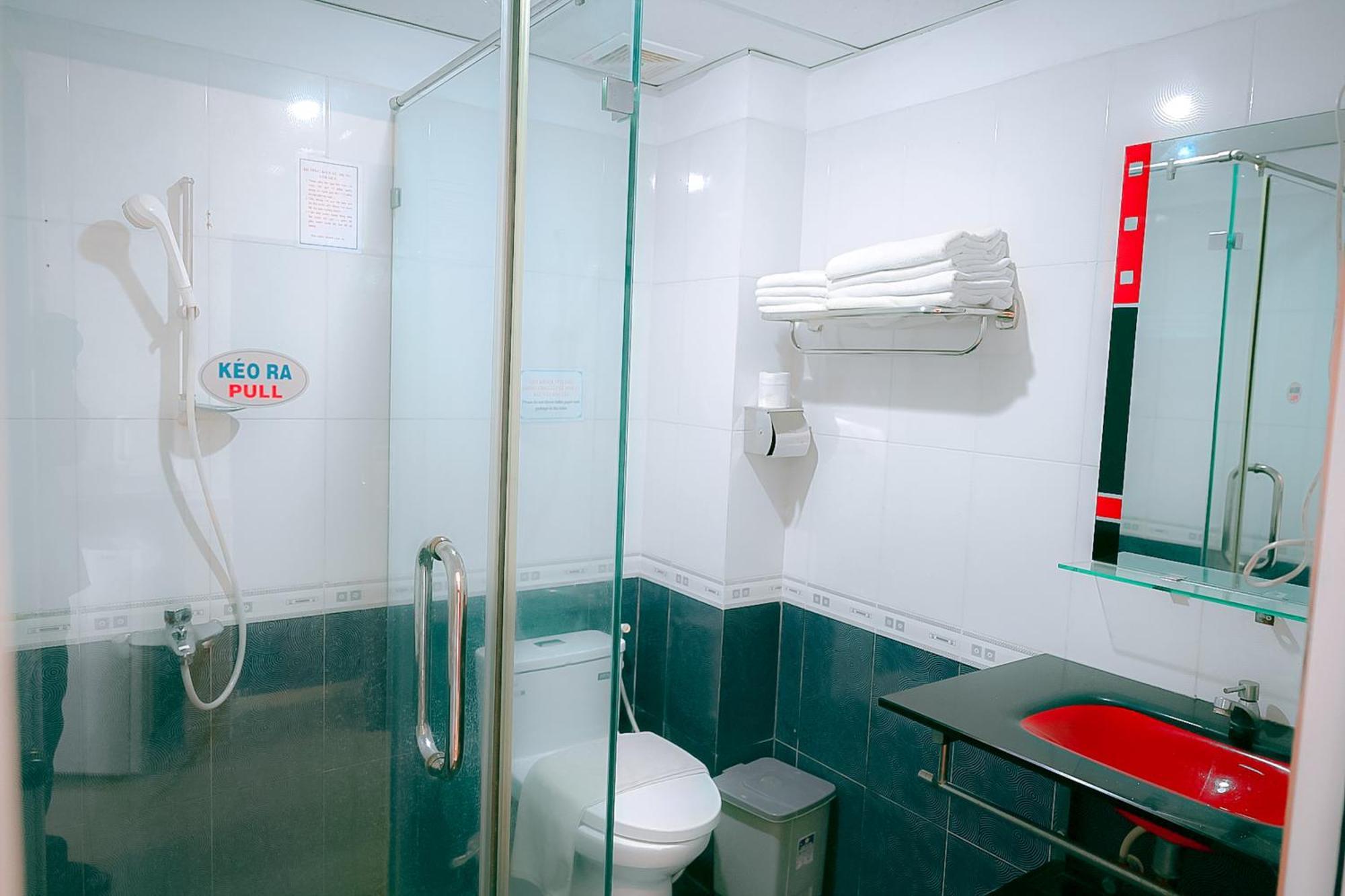 Ngoc By The Moment Hotel 2*
