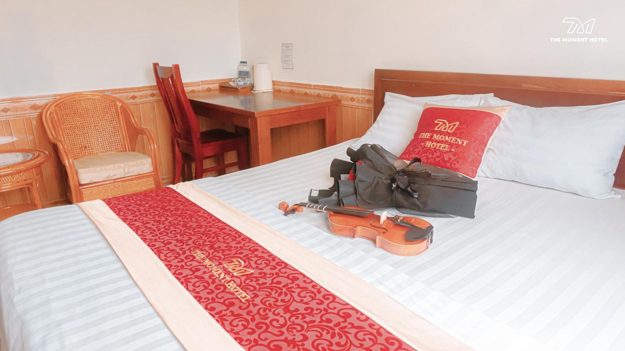 Hotel Ngoc By The Moment