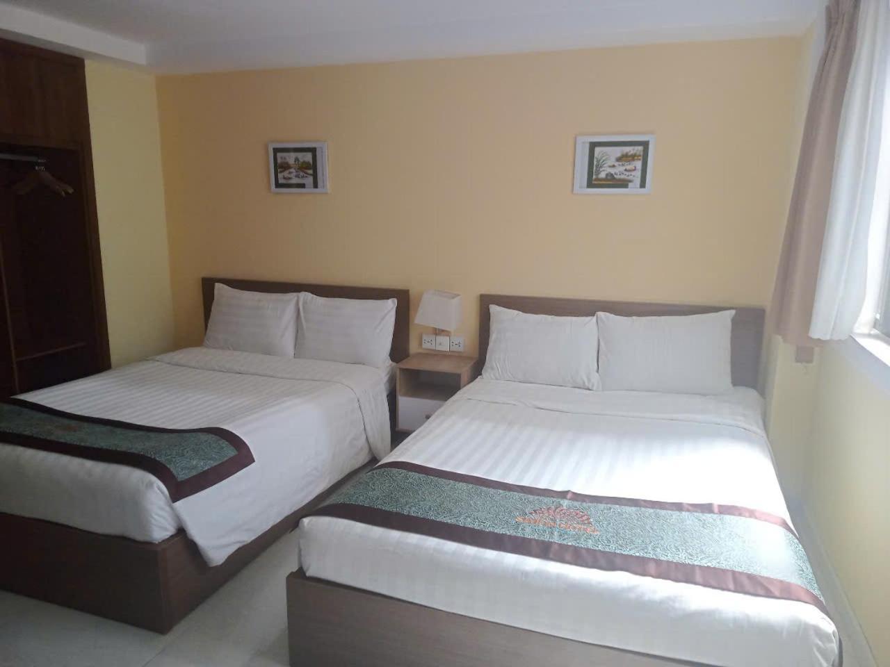 Simon Hotel