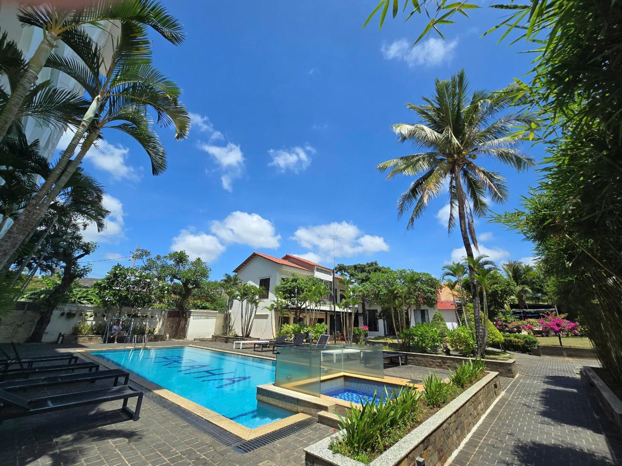 Hotel Praha Phu Quoc