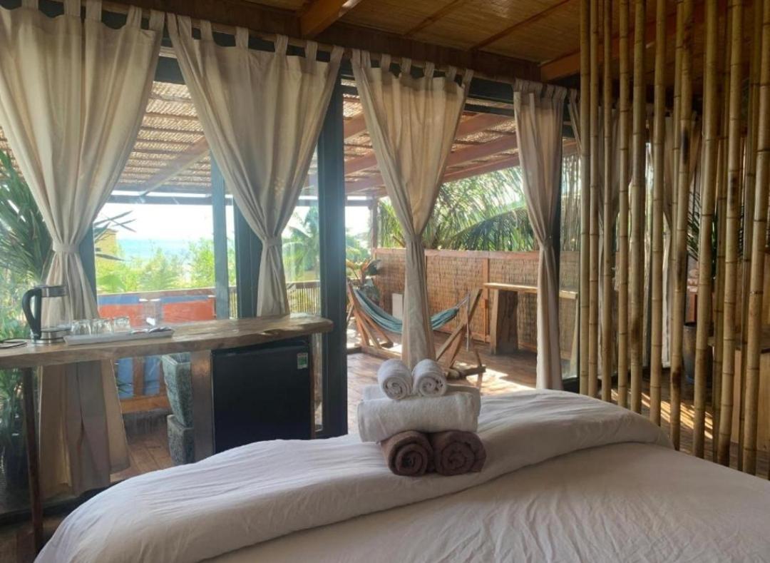 Eco Lagoon Guest house