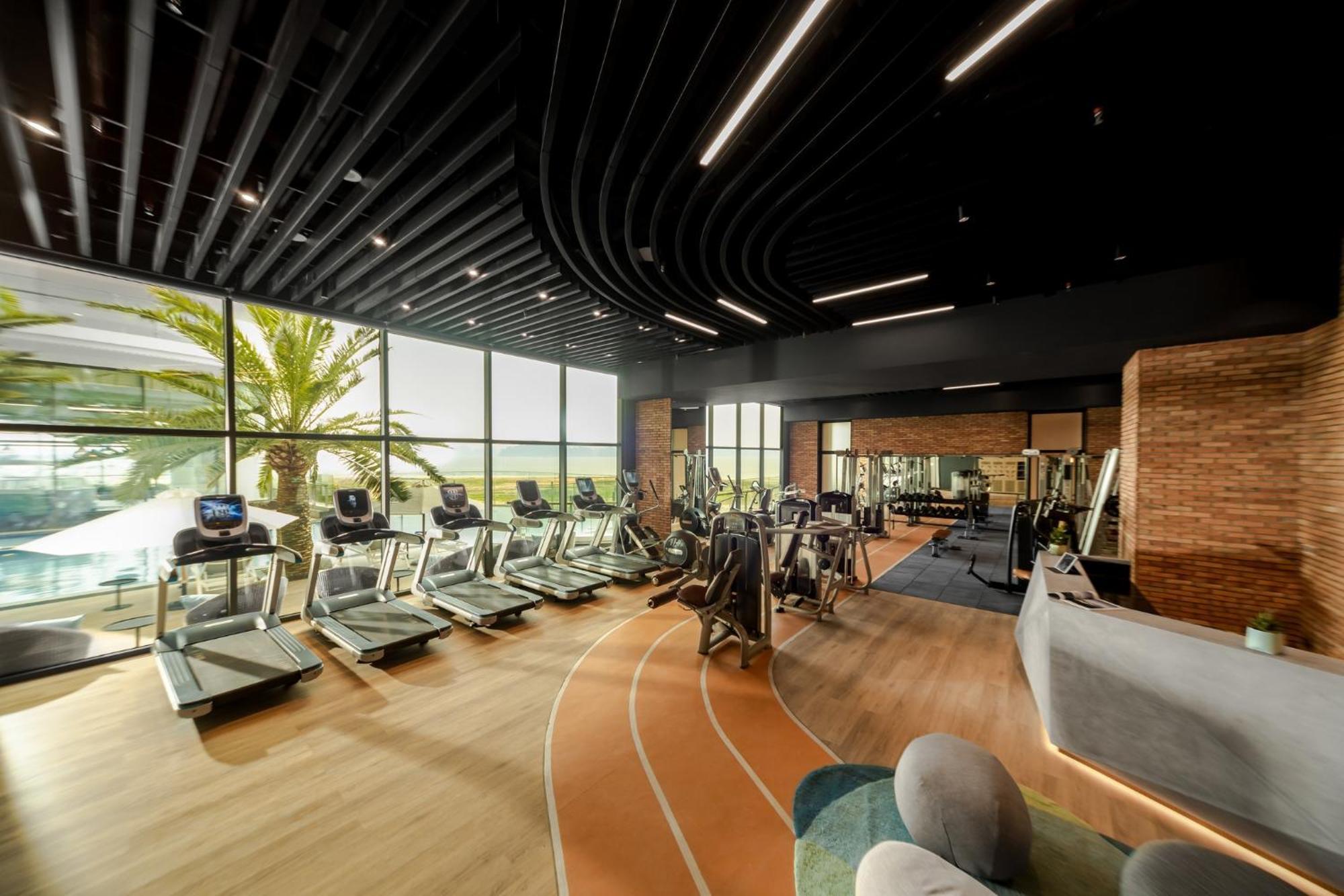 Bay View Halong Panoramic Bay View Luxury Aparthotel 5*