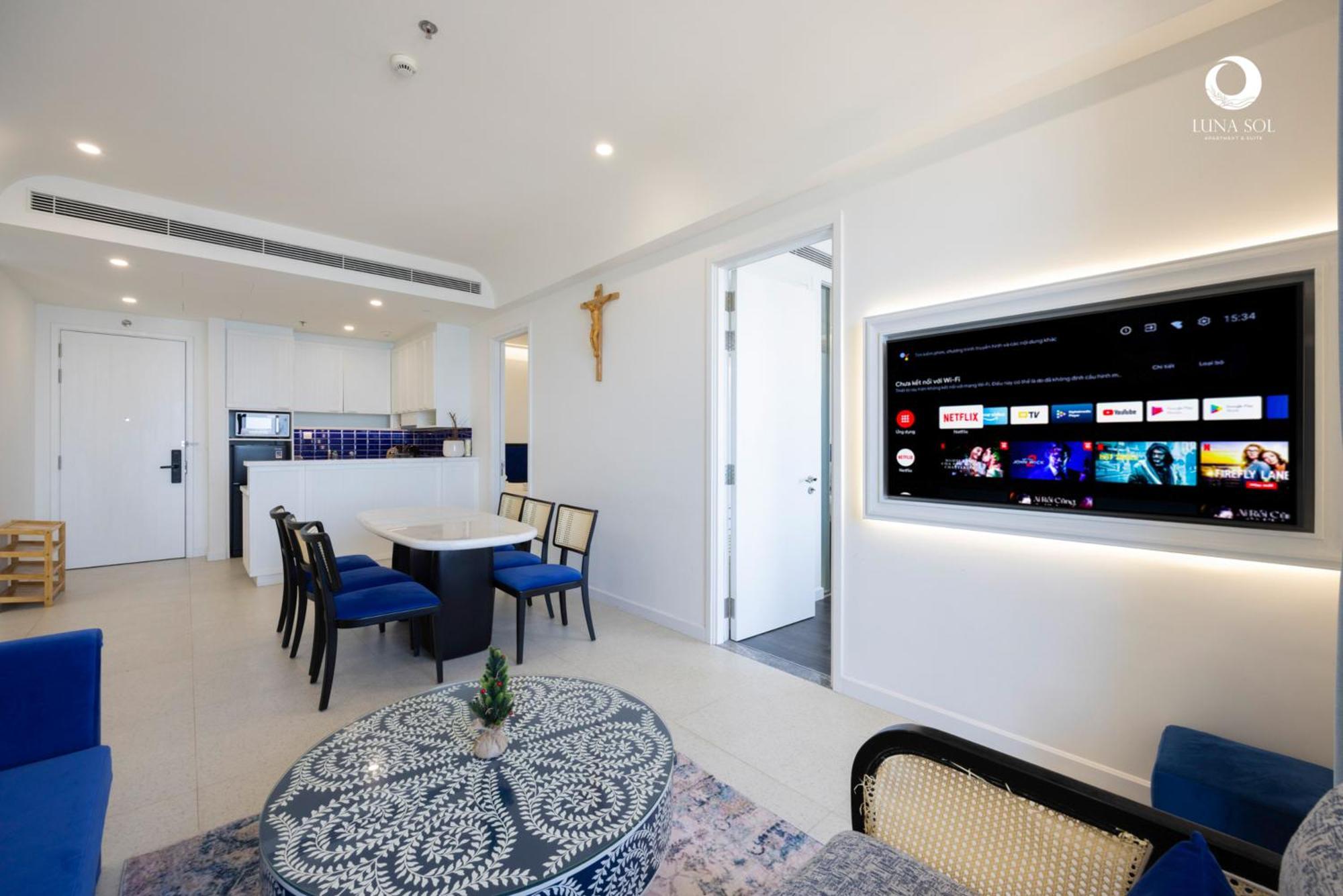 Skywave Firework Delight Aparthotel