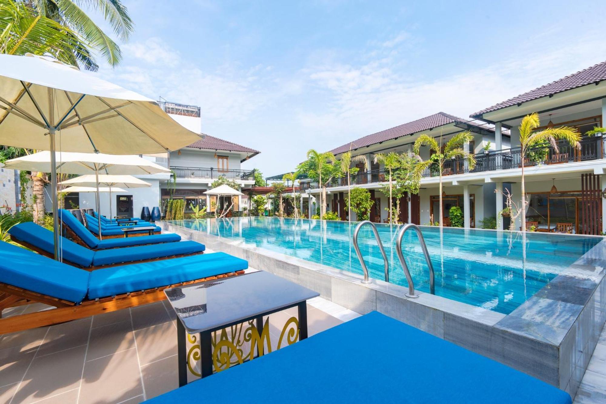 Hotel Suoi Garden 3*