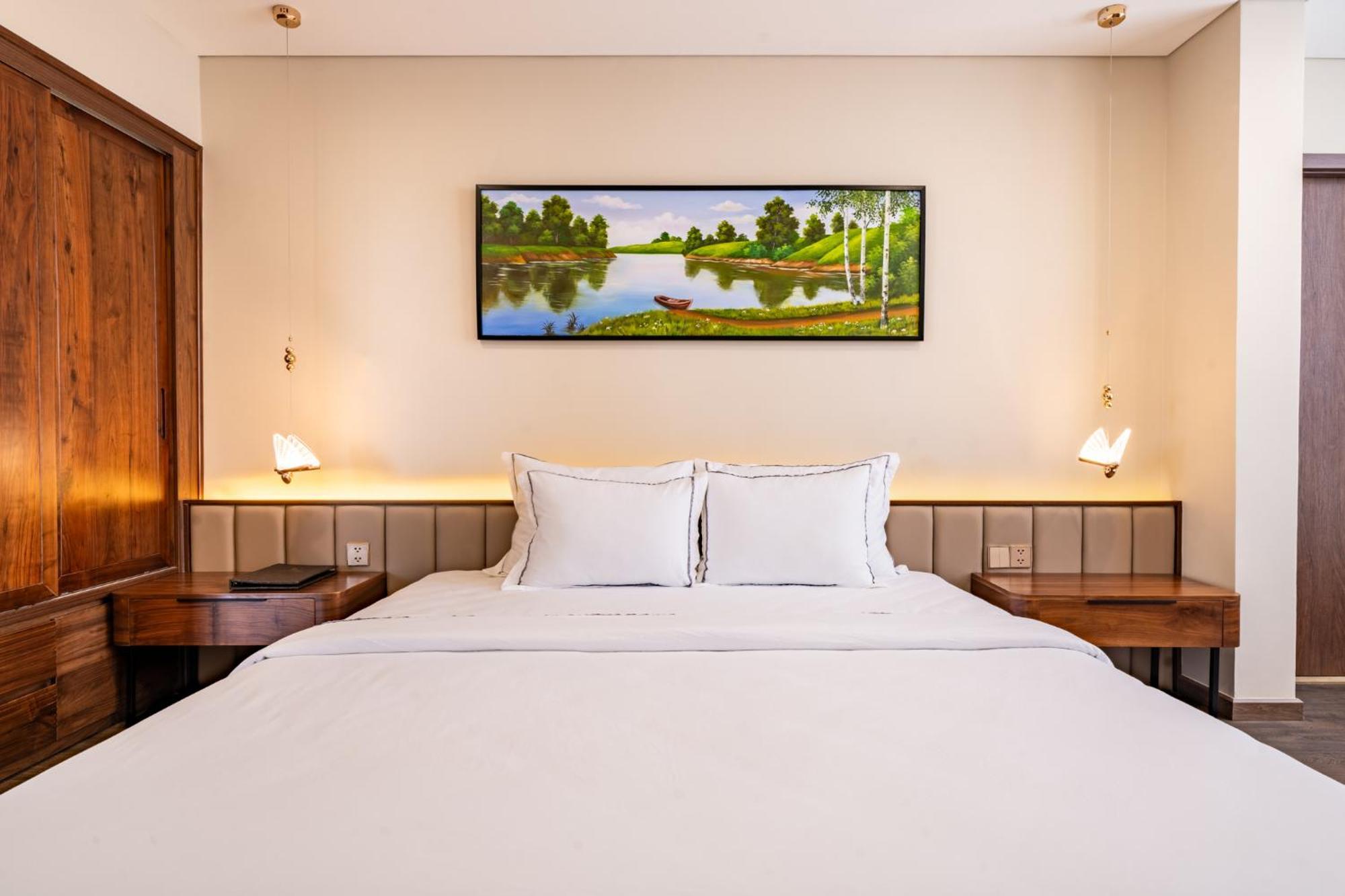 Hotel Cami Riverside Da Nang