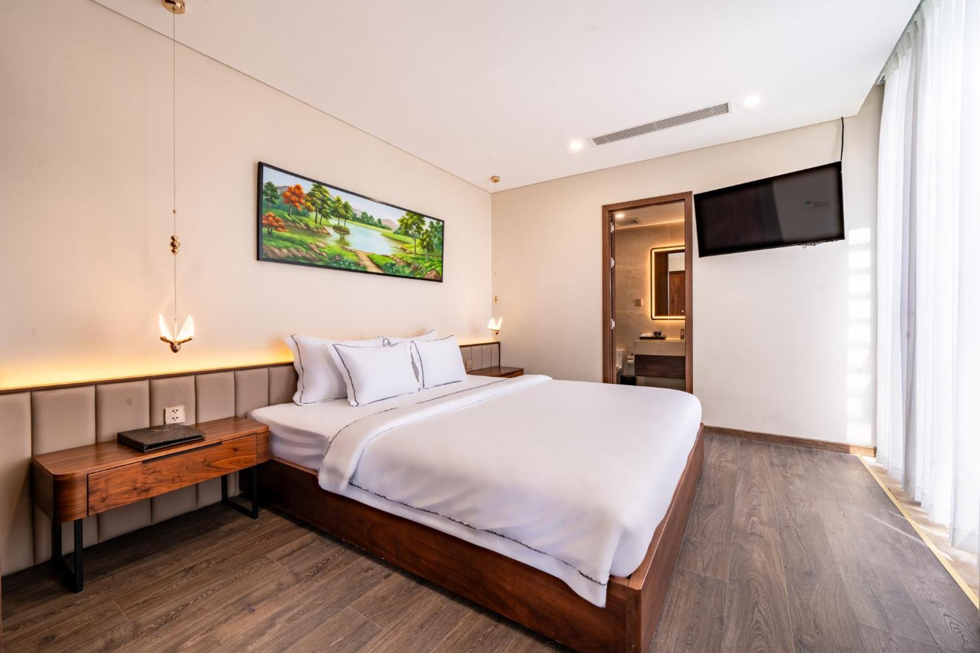 Hotel Cami Riverside Da Nang