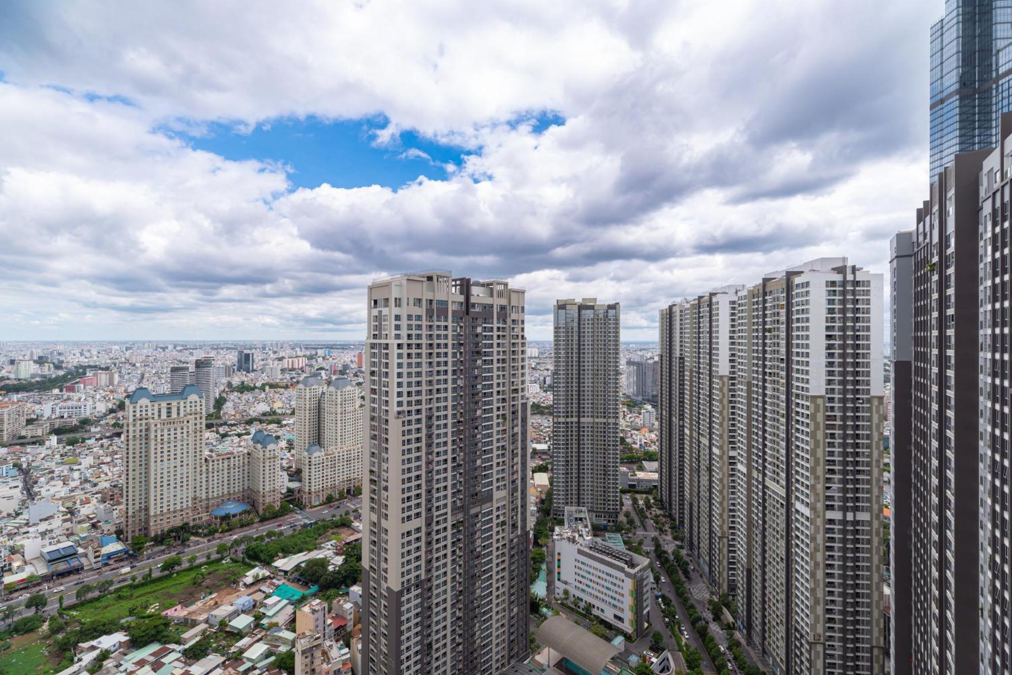 Apartment Vinhomes Park Collection Xiii