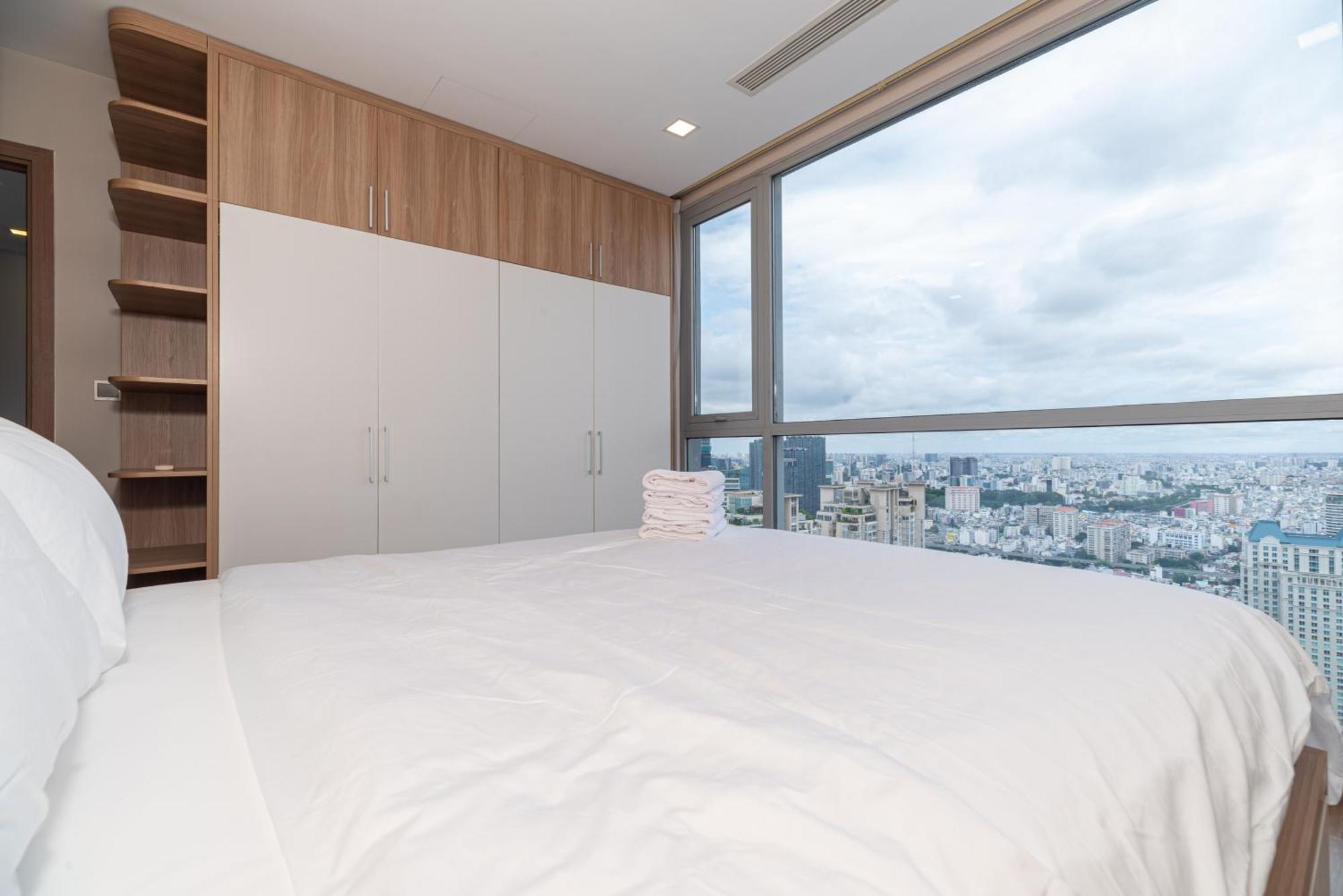 Vinhomes Park Collection Xiii * Ho Chi Minh City