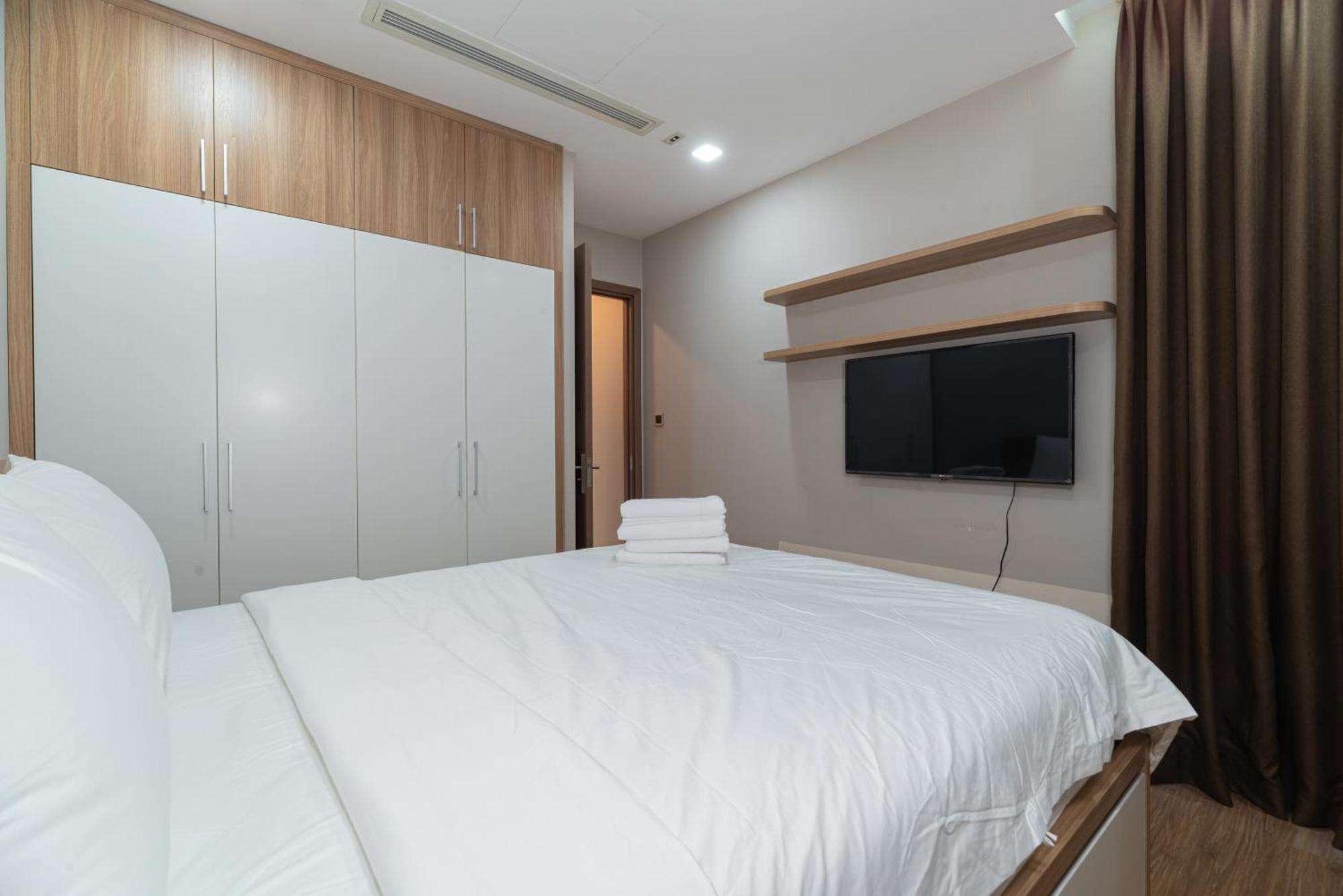 Apartment Vinhomes Park Collection Xiii Ho Chi Minh City