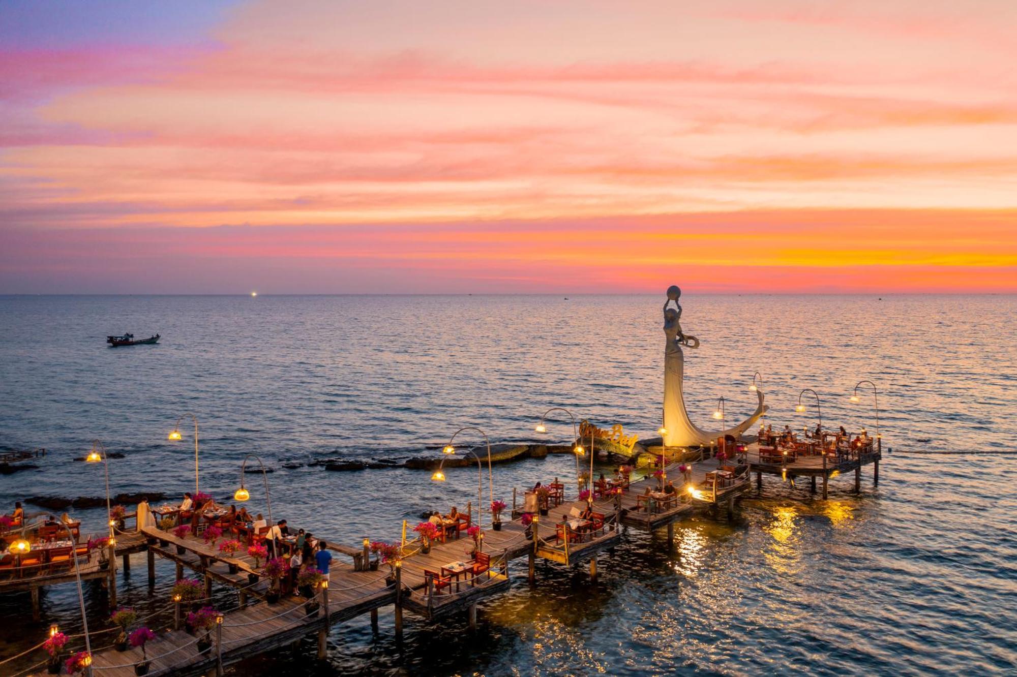 Ocean Bay & Phu Quoc