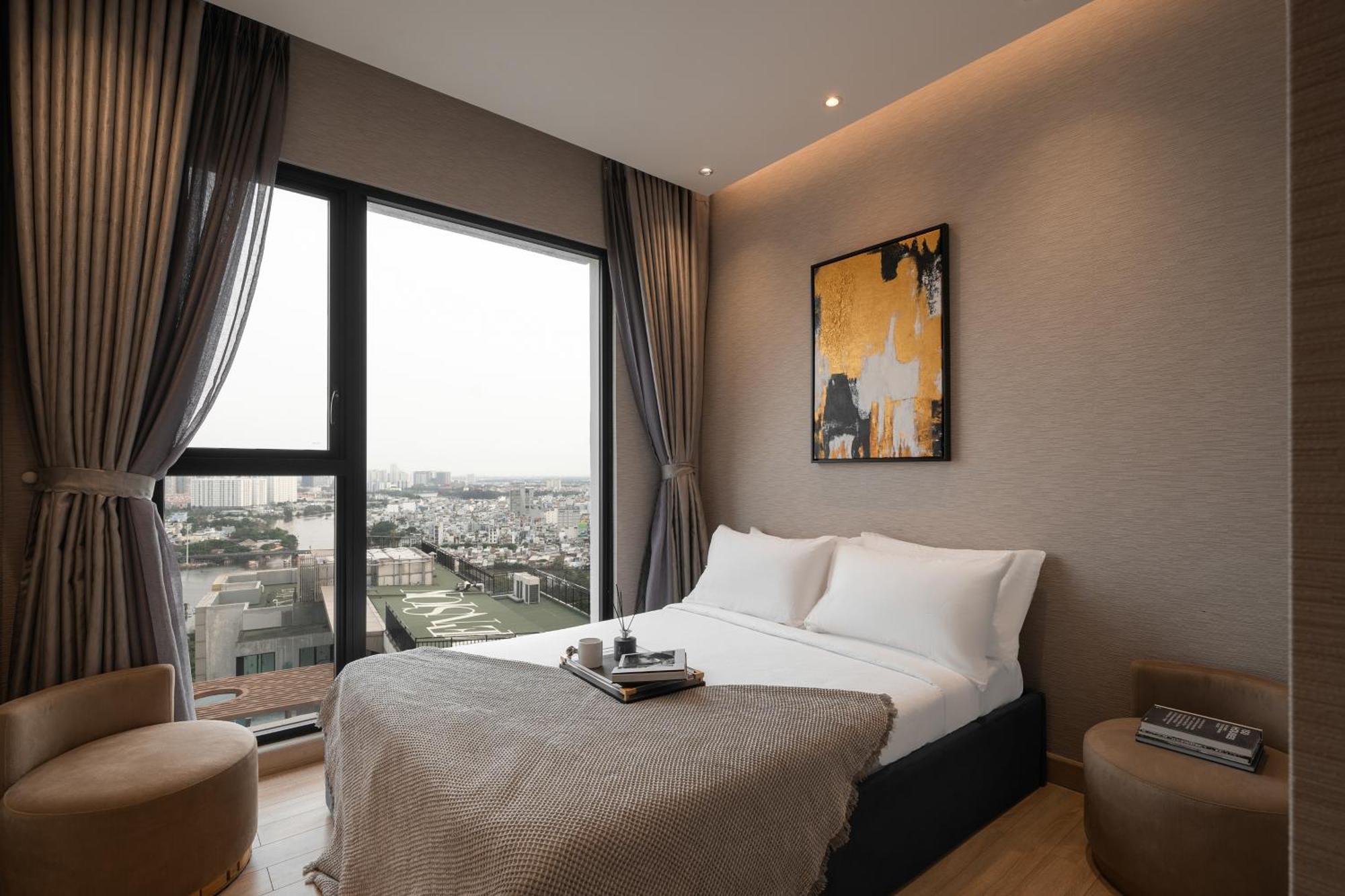 Zenity Apartel Dist 1 By Ssens Homes Apartment *