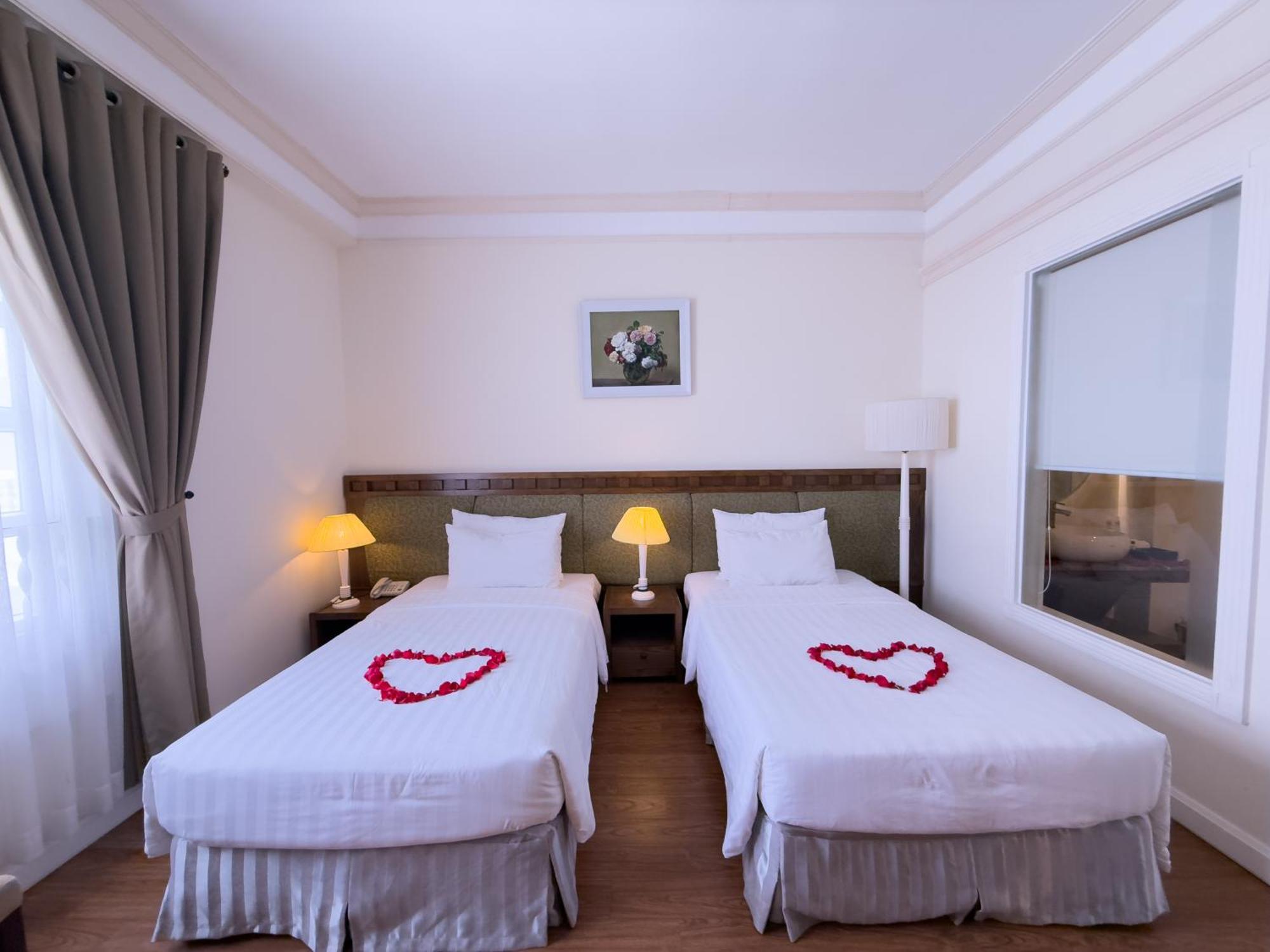 Hotel Phoenix