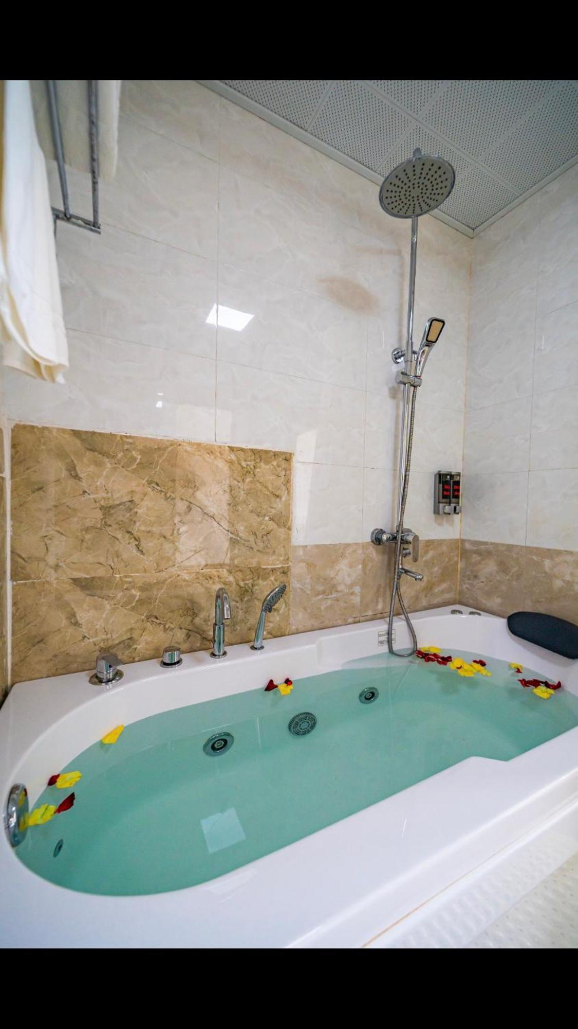 Hotel Park 2*