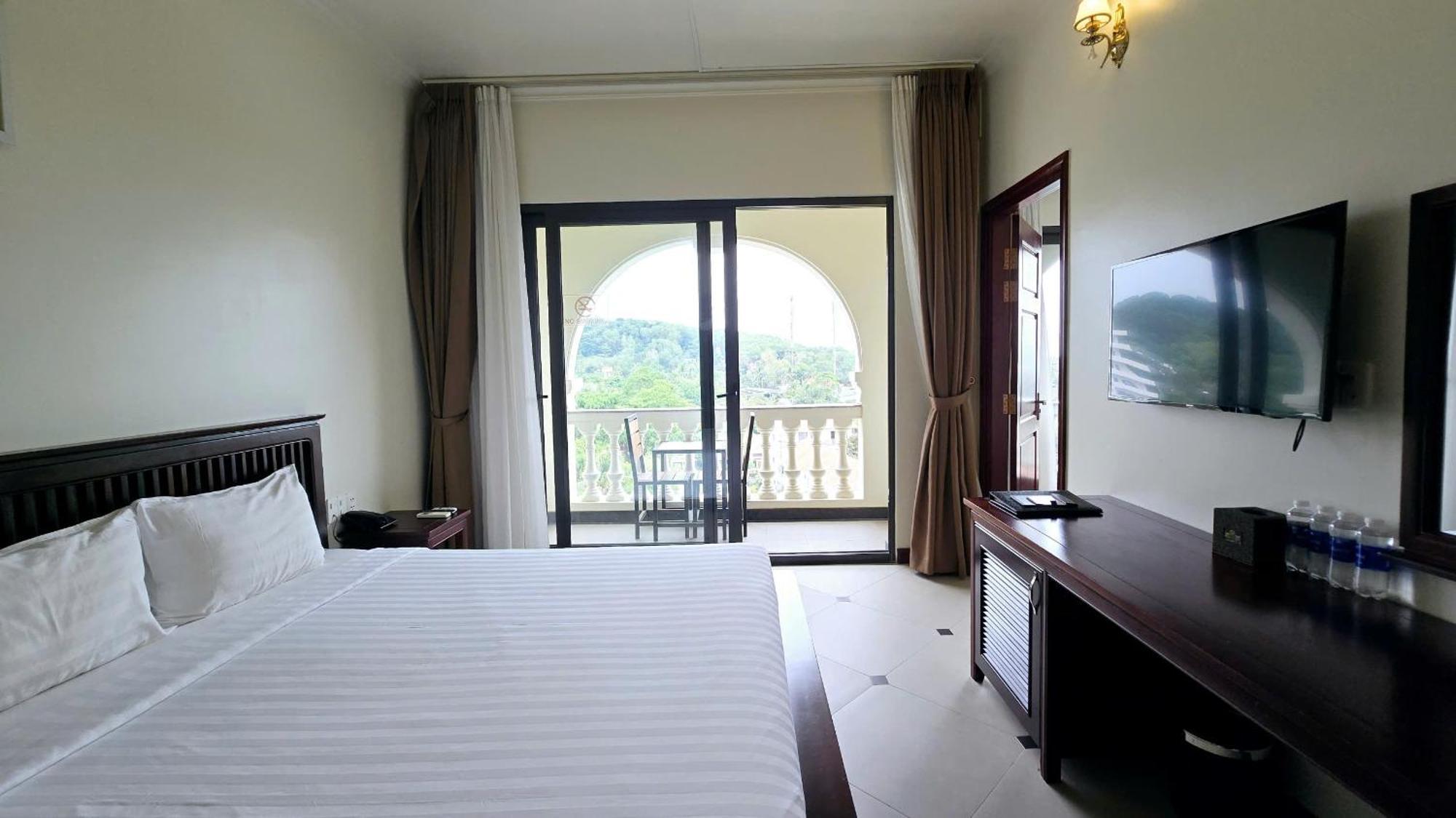 Praha 3* Phu Quoc
