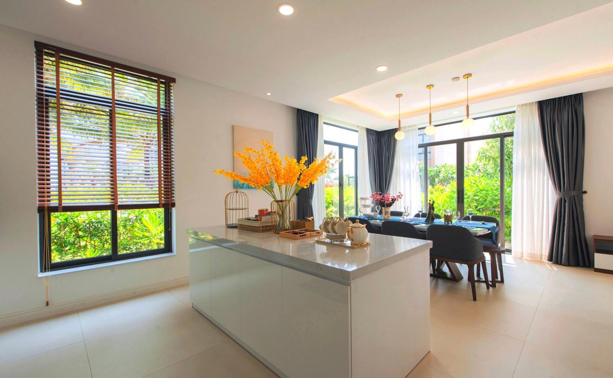 Sunny Smes - Virgo Căn hộ Nha Trang