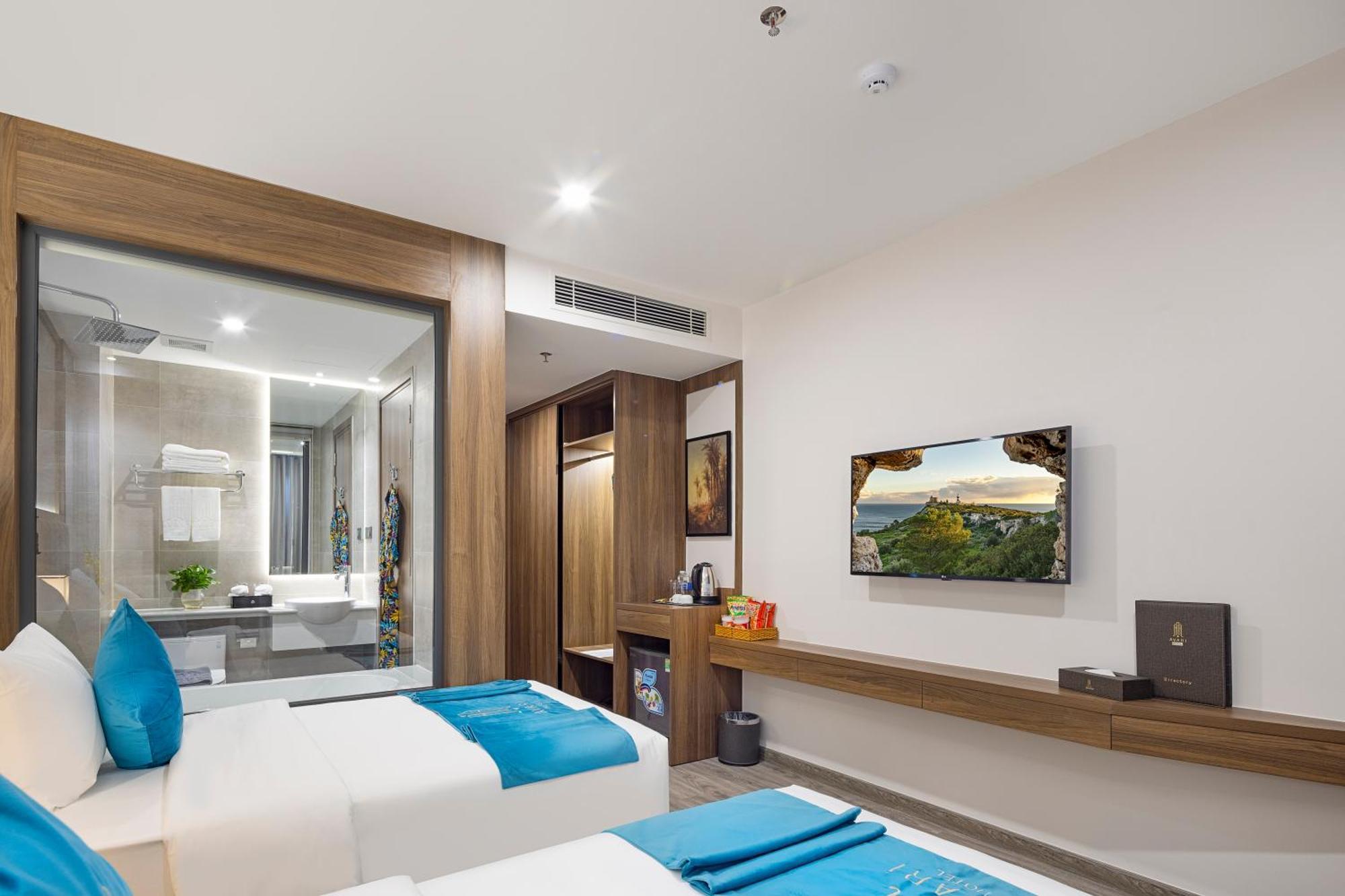 Hotel Avari 4*