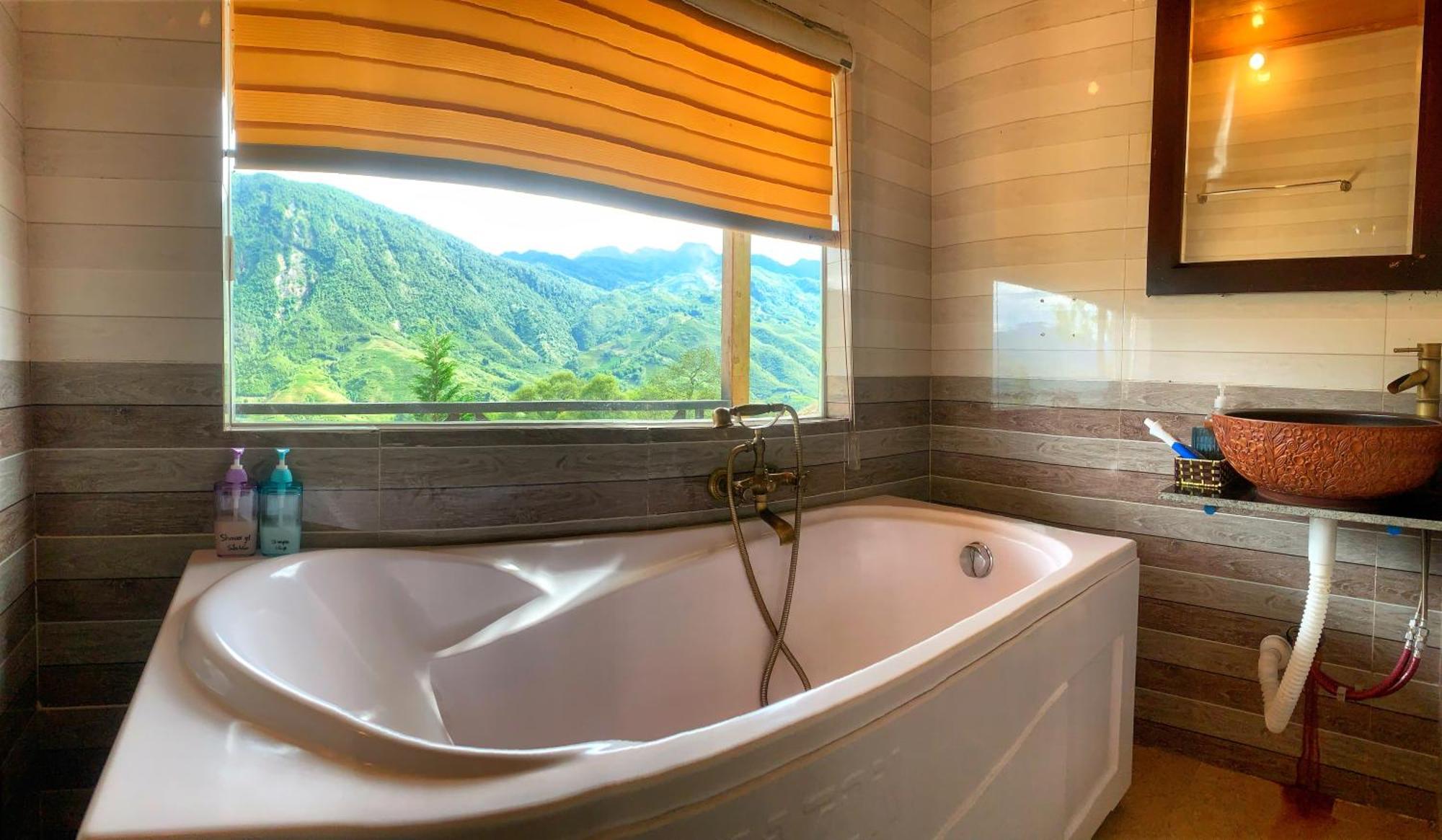La Rosa House Bed & Breakfast *