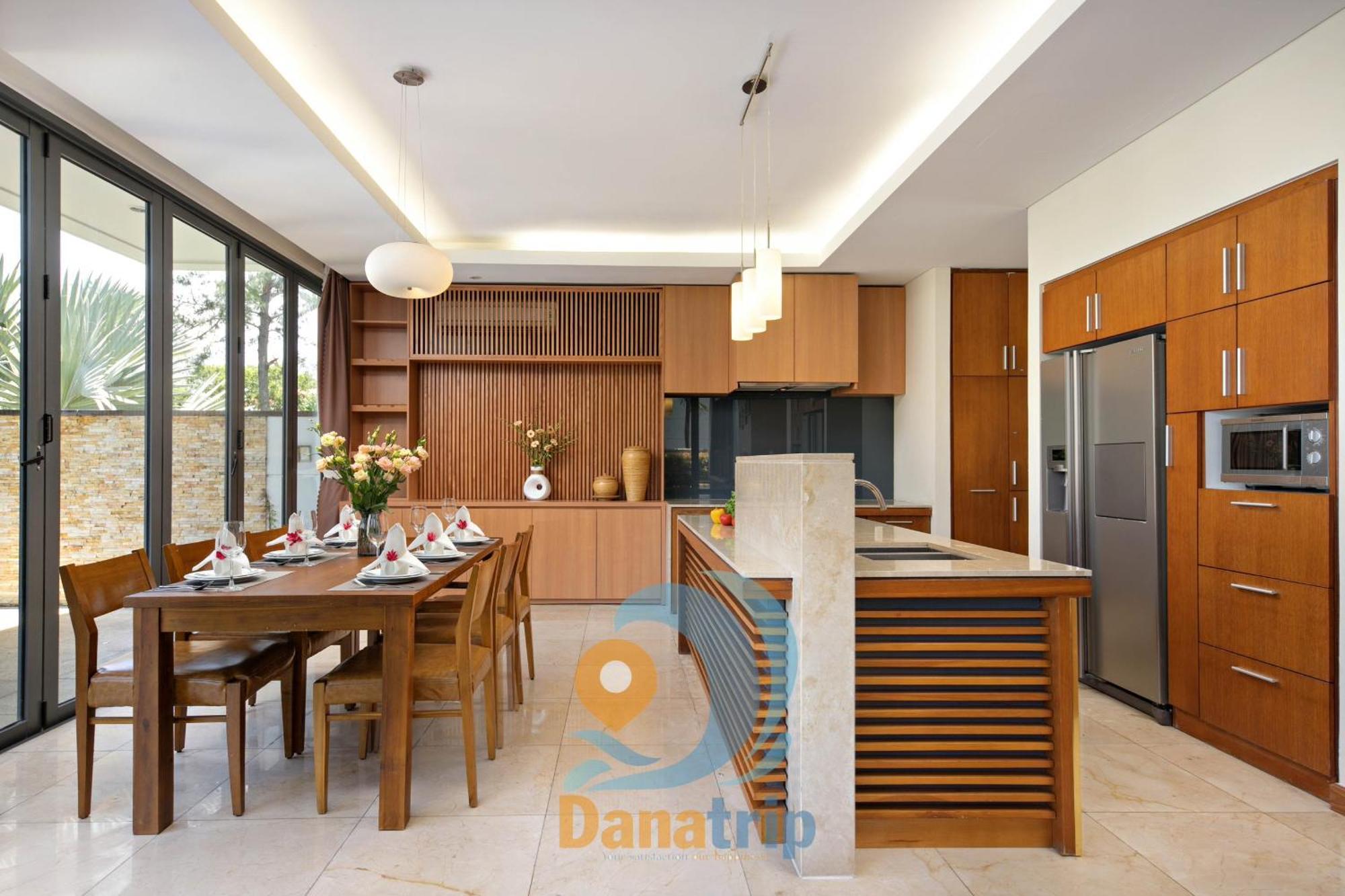 Resort Asana Ocean & Da Nang