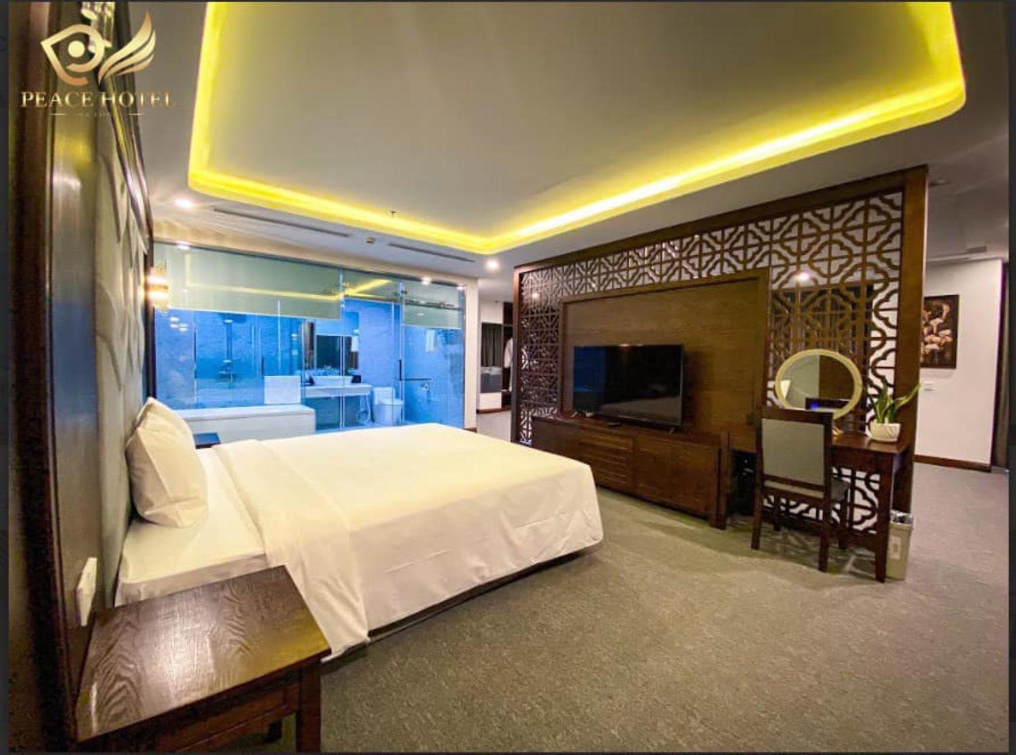 Hotel Peace *