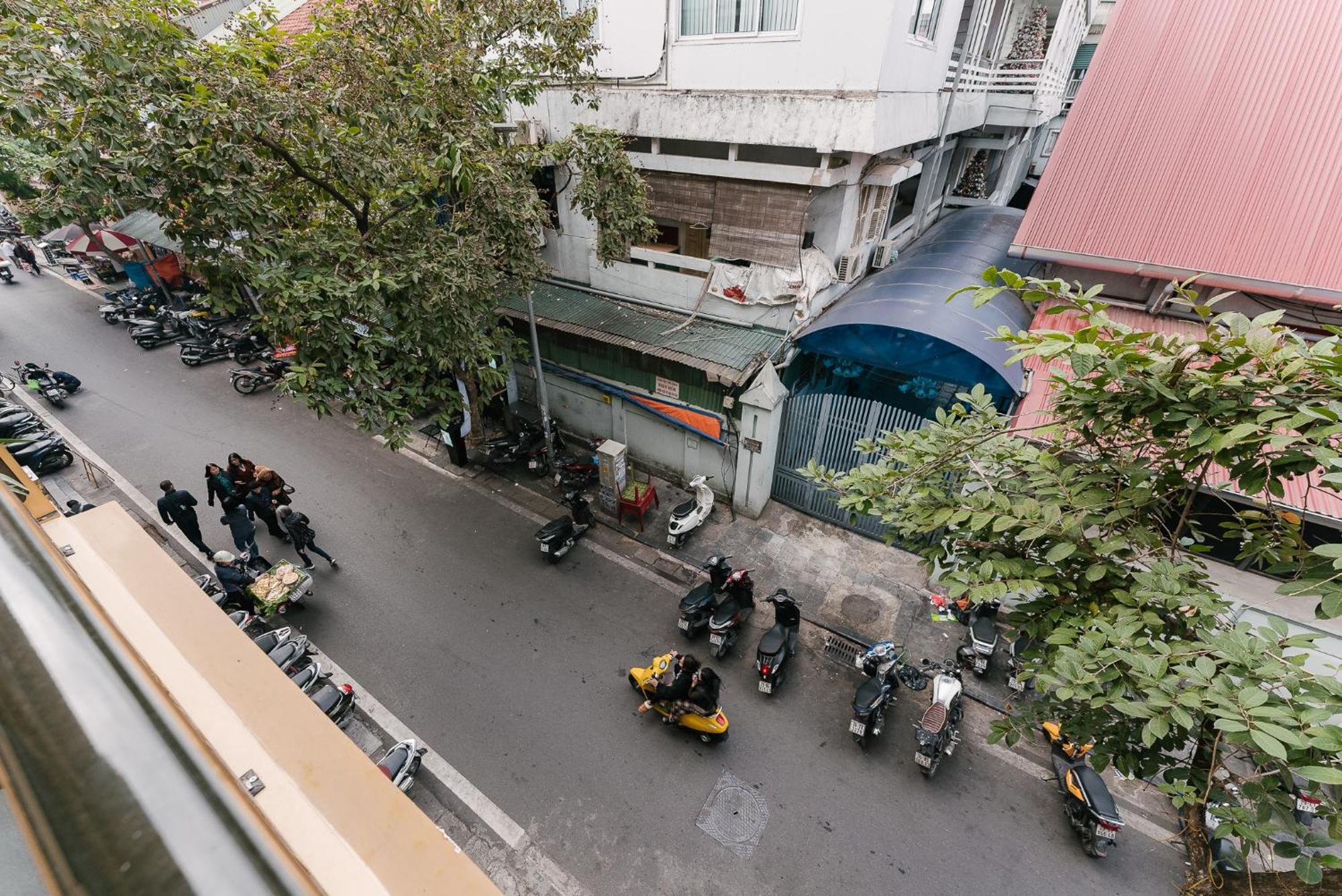 Railway & * Hanoi