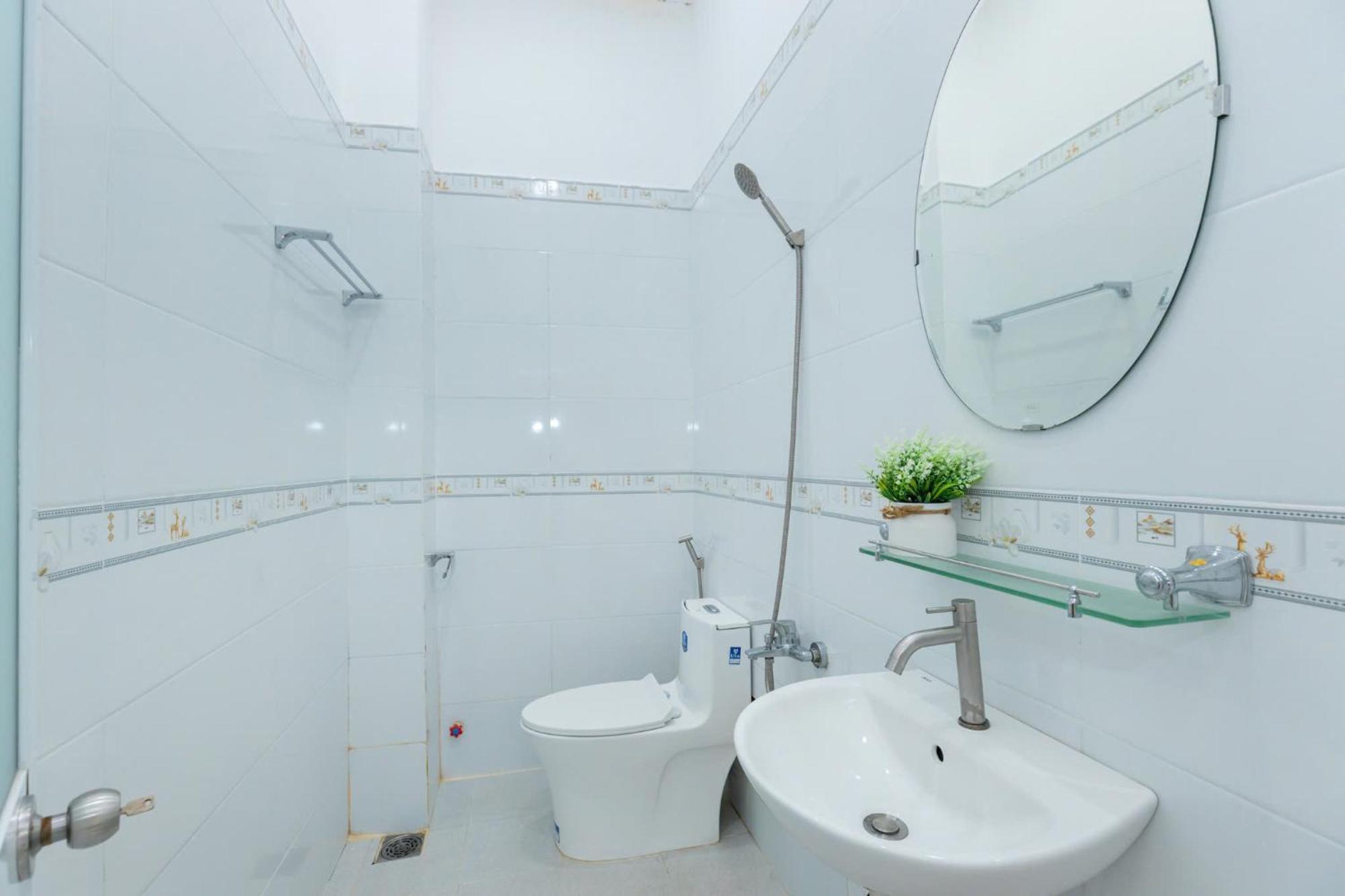 Ocean House - Di Bo 100 Met Ra Bien Bai Sau Thuy Vung Tau