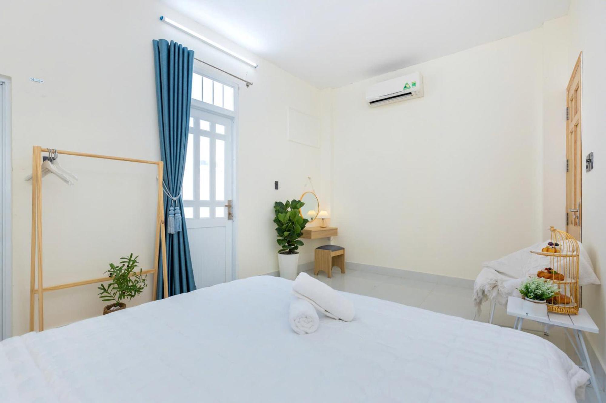 Ocean House - Di Bo 100 Met Ra Bien Bai Sau Thuy Villa