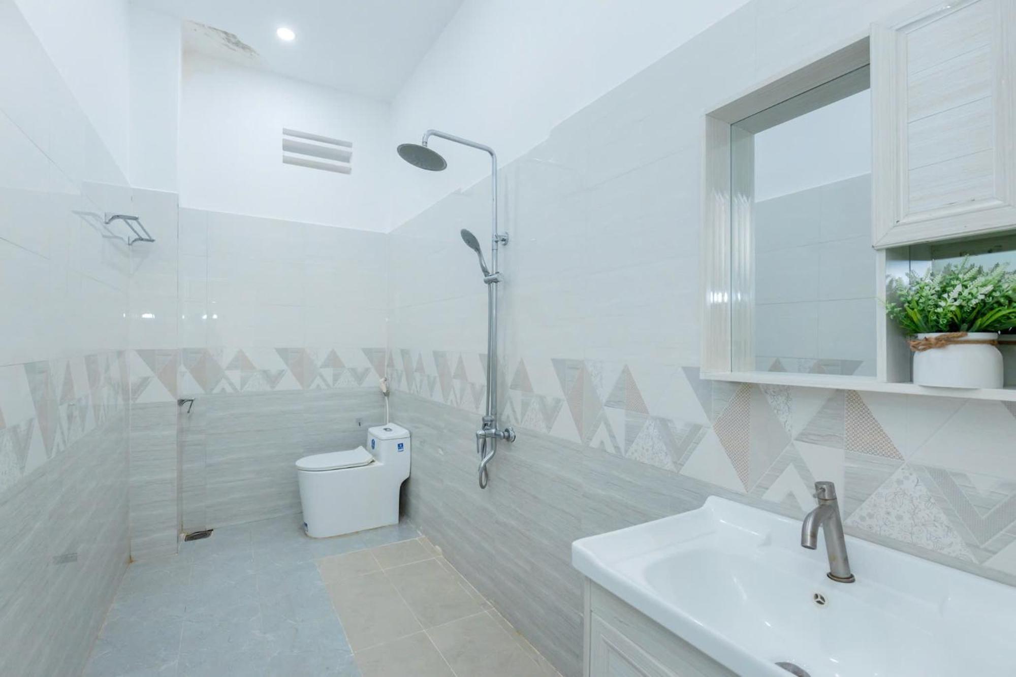 Ocean House - Di Bo 100 Met Ra Bien Bai Sau Thuy Villa Vung Tau