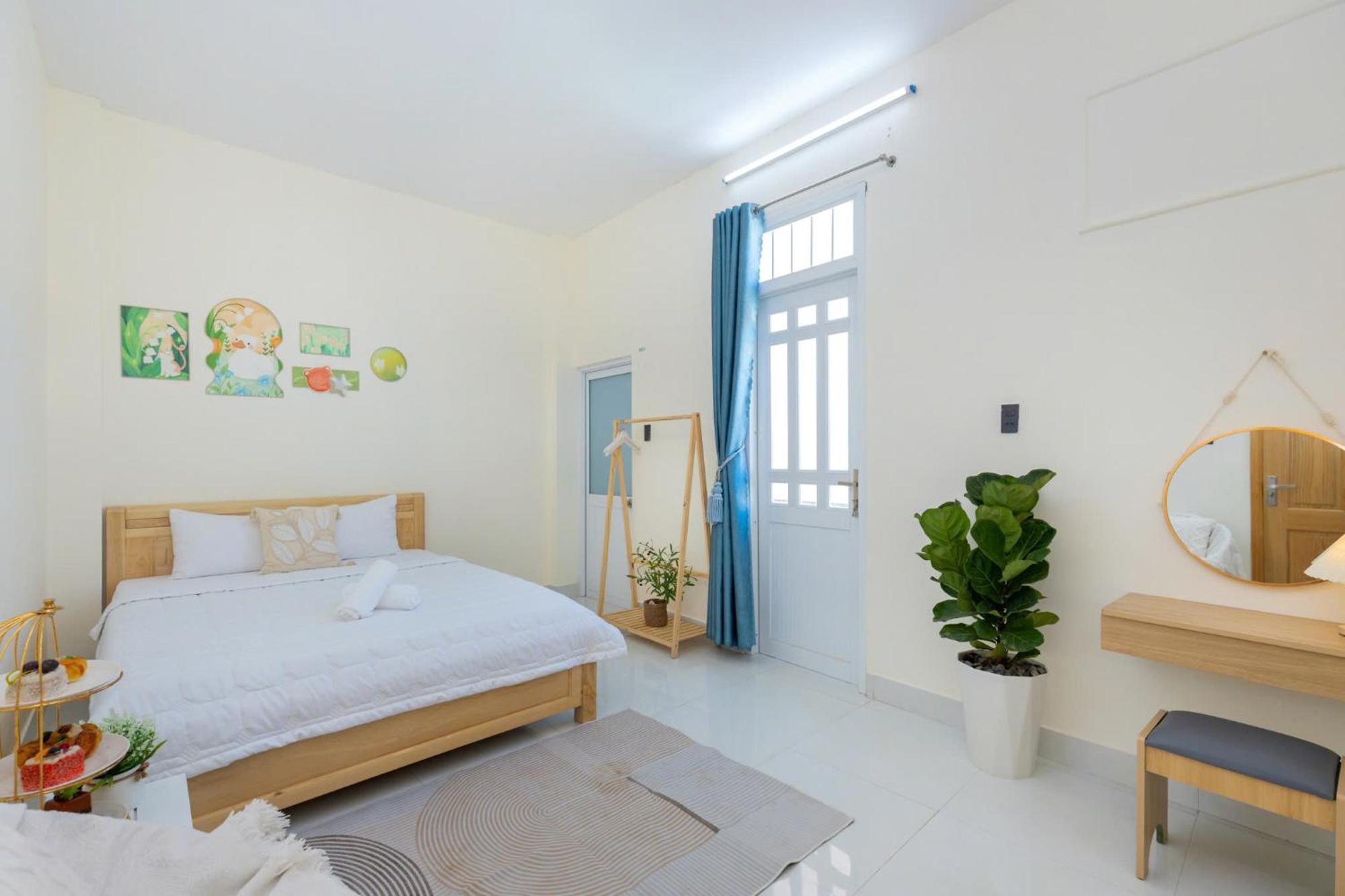 Ocean House - Di Bo 100 Met Ra Bien Bai Sau Thuy Villa