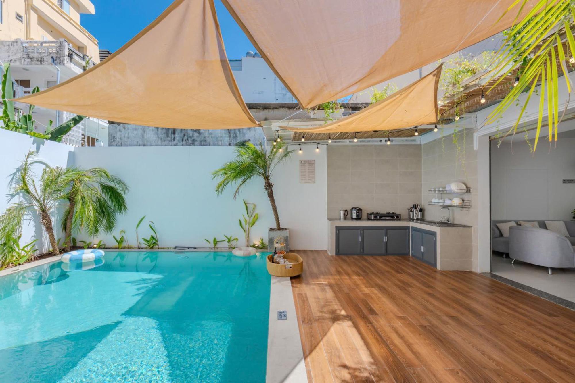 Ocean House - Di Bo 100 Met Ra Bien Bai Sau Thuy