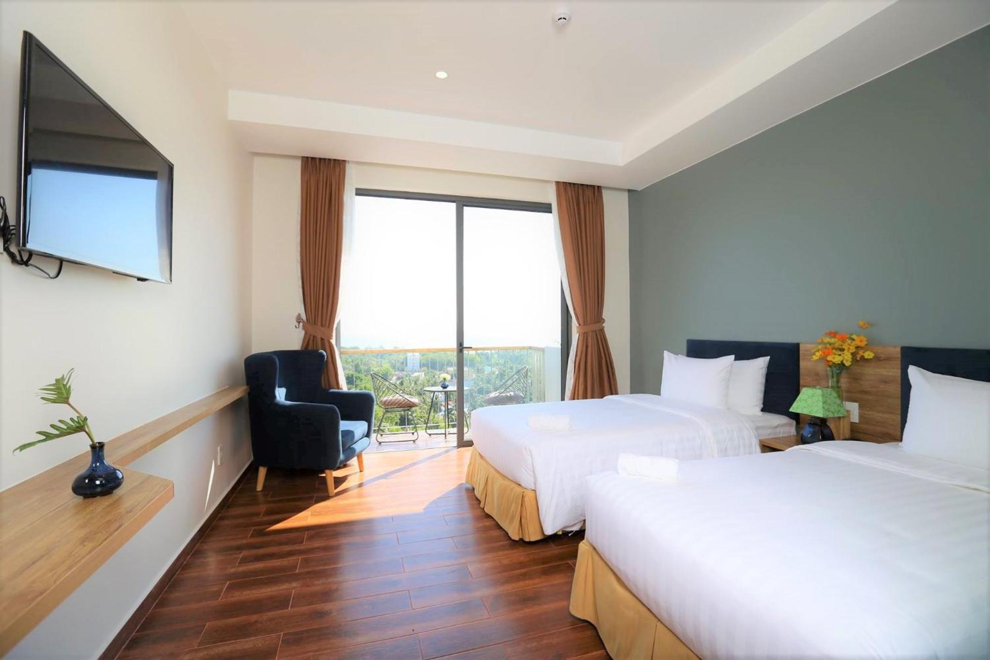Tom Hill Boutique & Resort