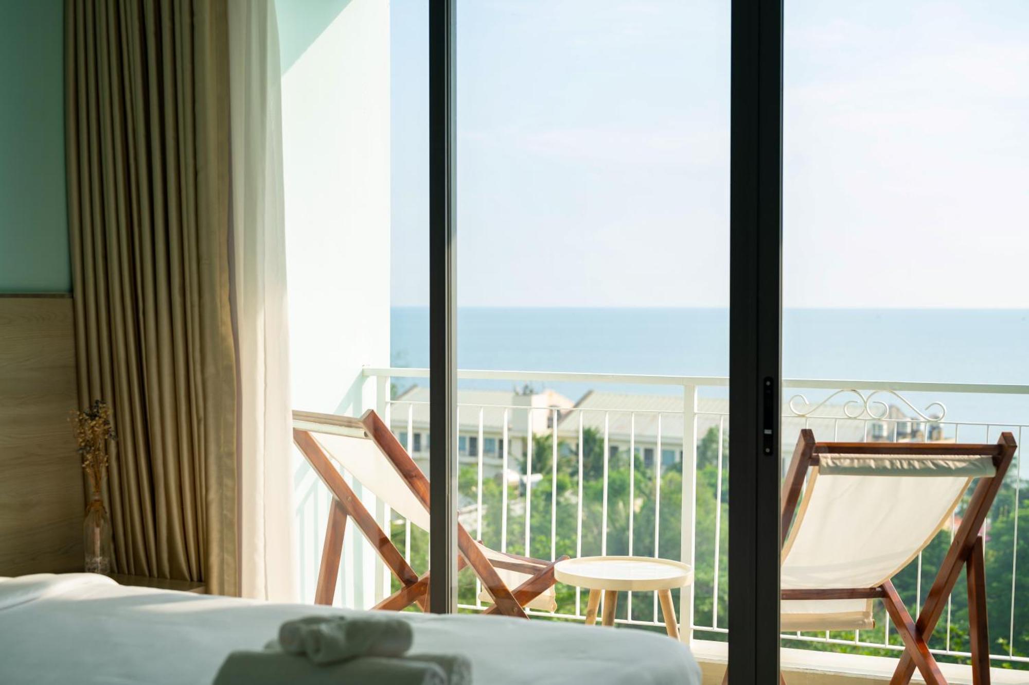 Haya Sea View