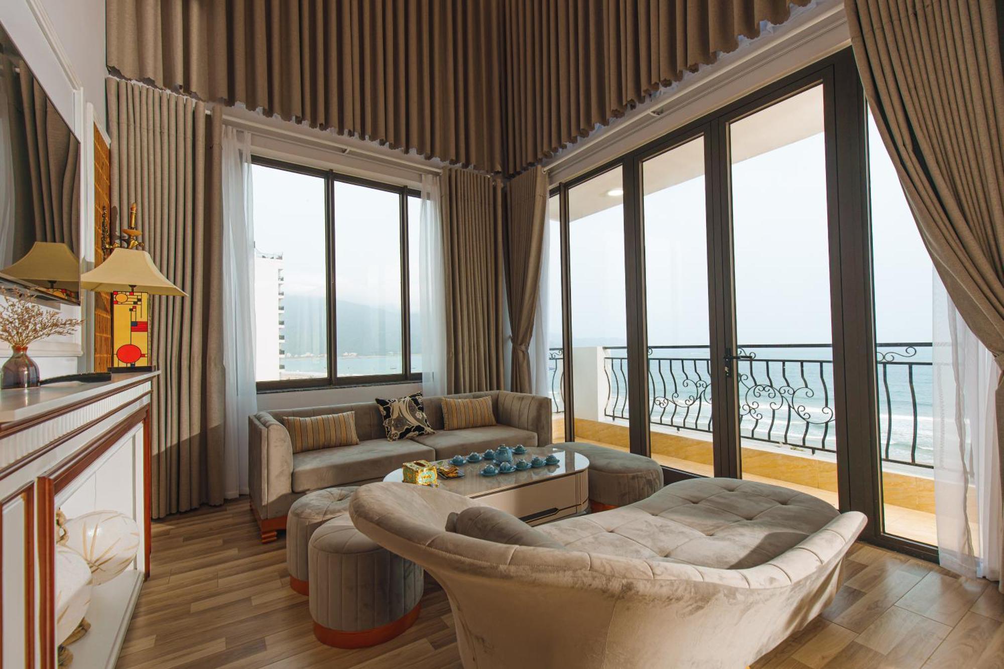 Hotel Mercury