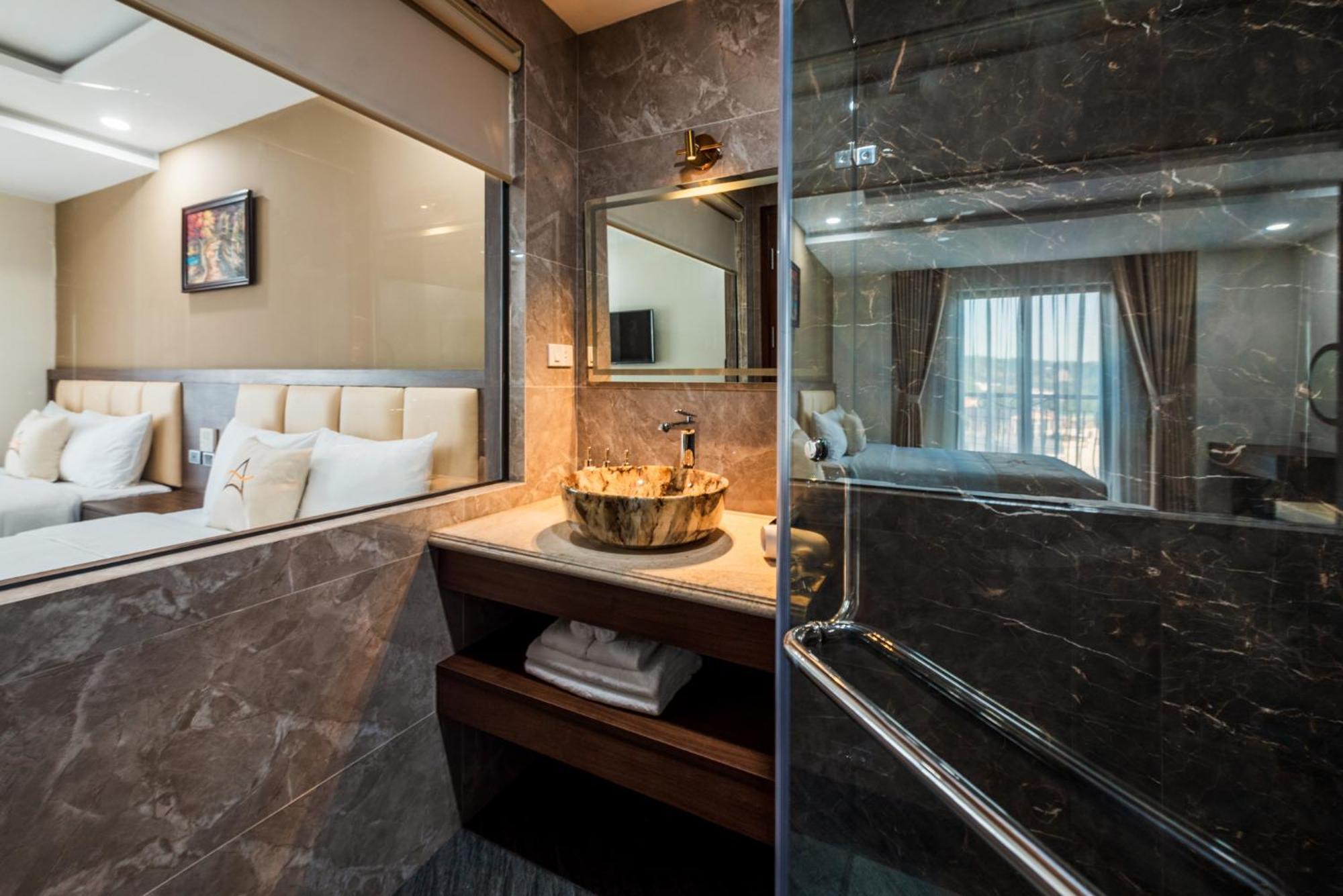 Aquasun Khách sạn