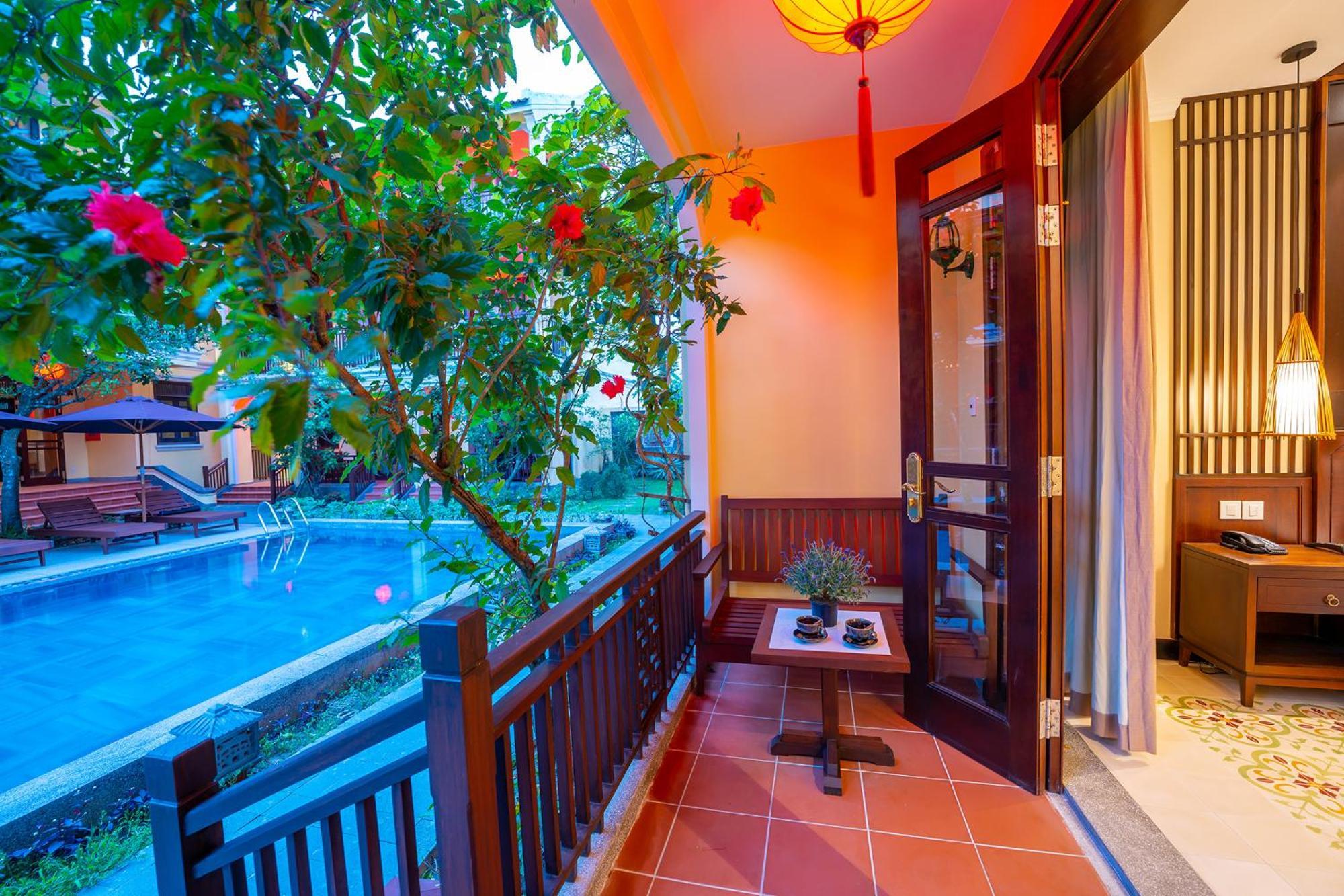 Ahoy Boutique & Hotel