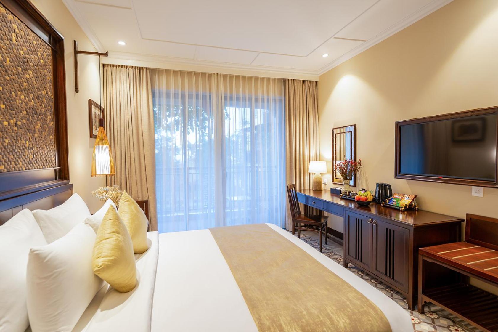 Ahoy Boutique & Hotel 5*