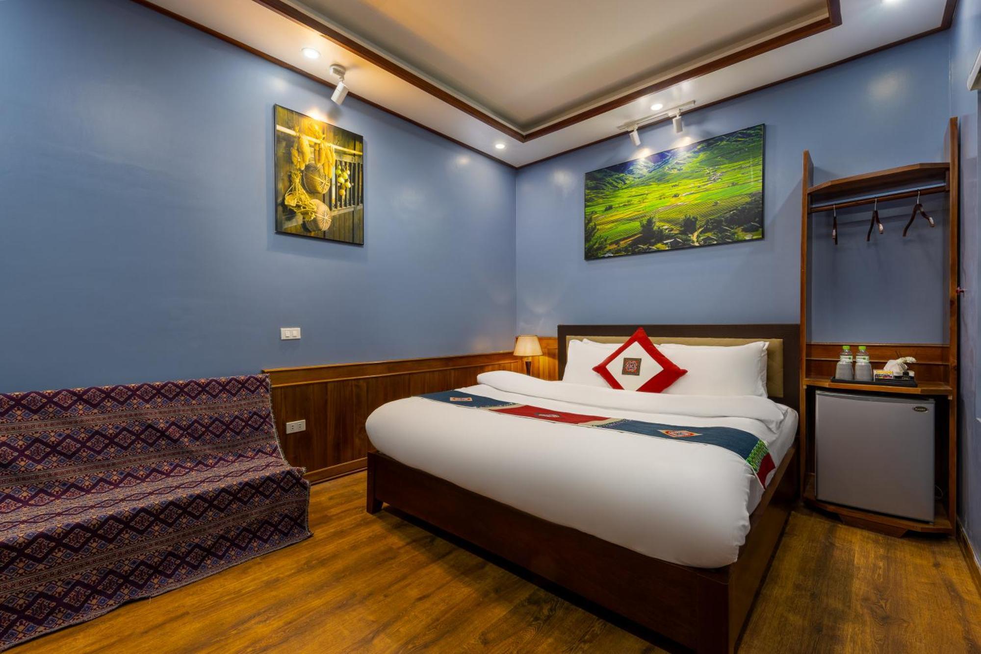 View Spring Garden Hotel