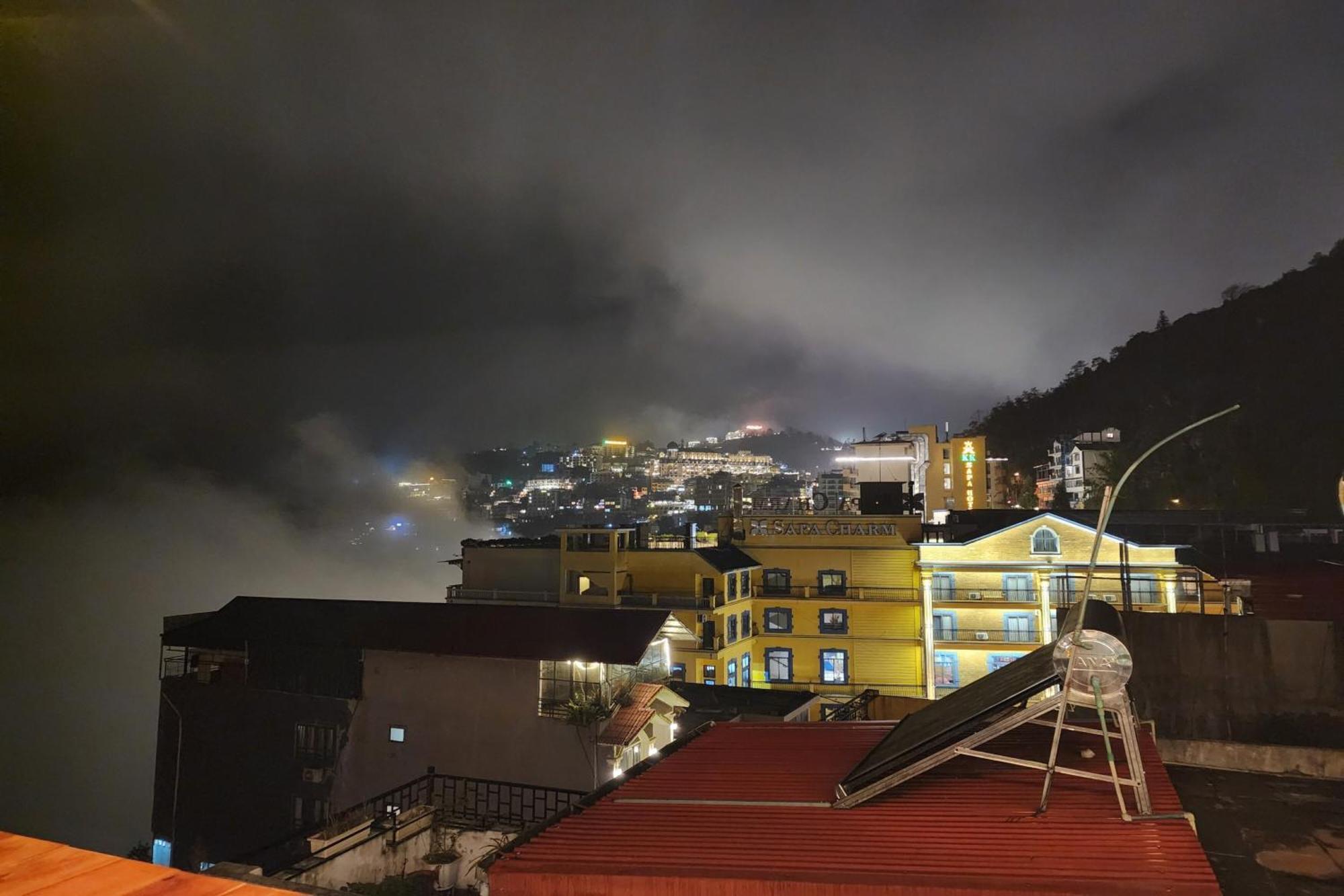 View Spring Garden Hotel 3*