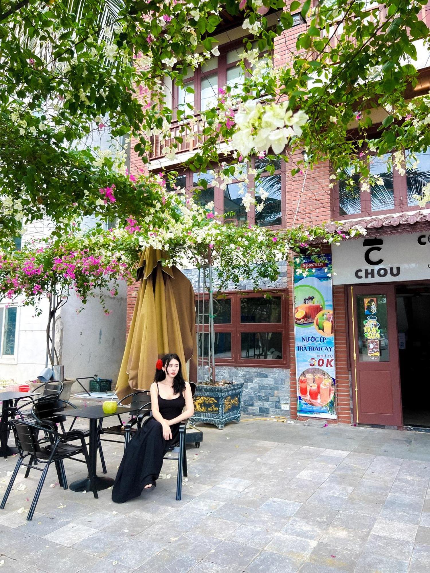 Hotel Canh Buom - Tuan Chau