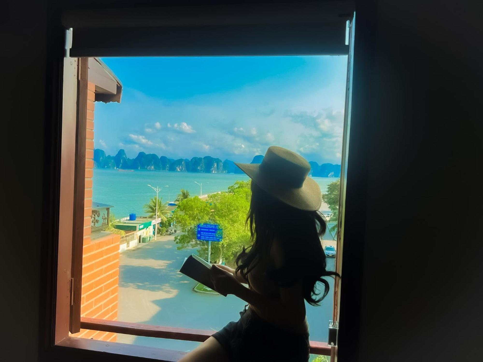 Hotel Canh Buom - Tuan Chau *