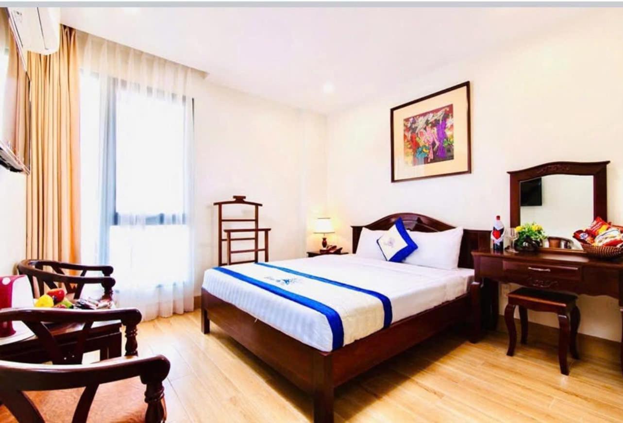 Coral Hotel