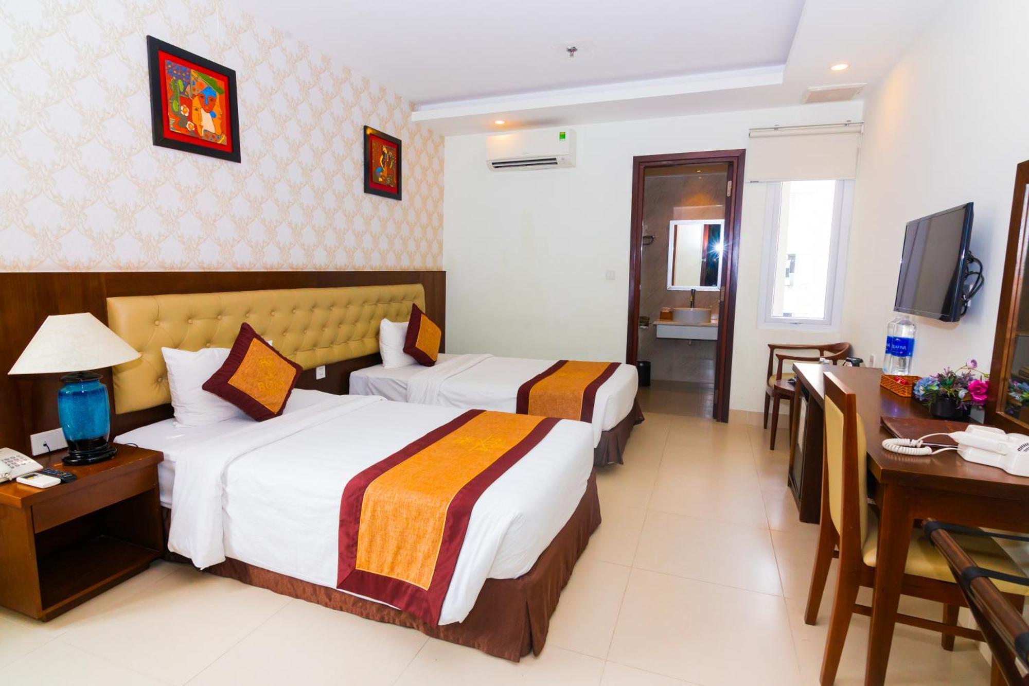 Hotel Boss