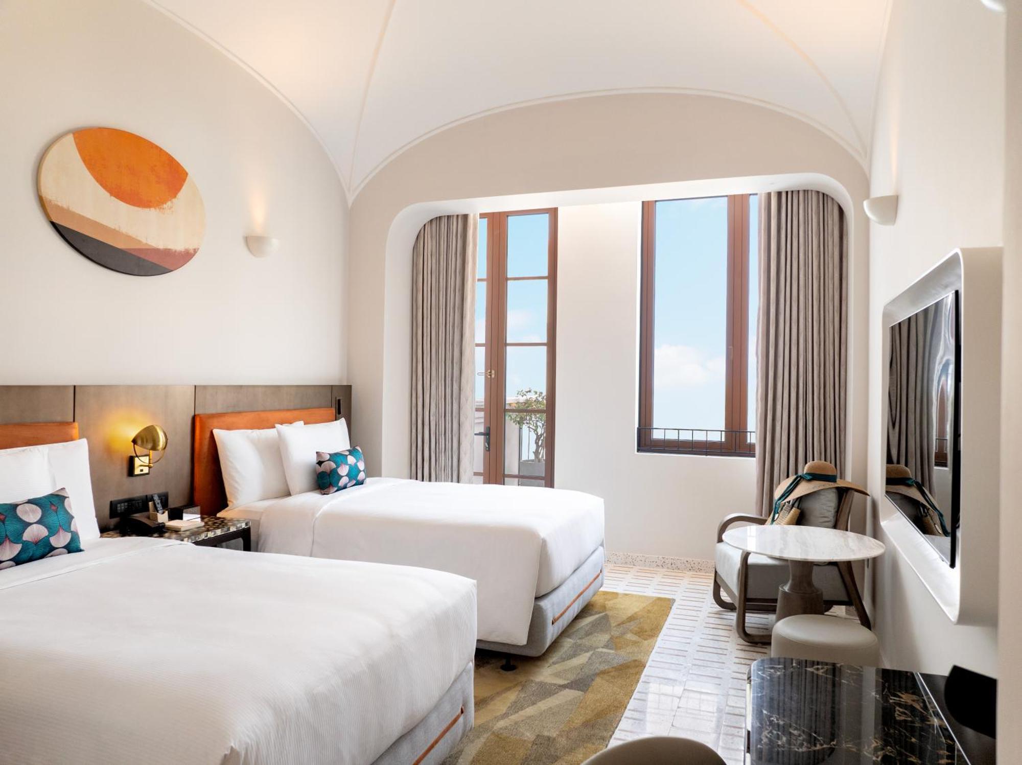 La Festa Phu Quoc, Curio Collection By Hilton Phu Quoc
