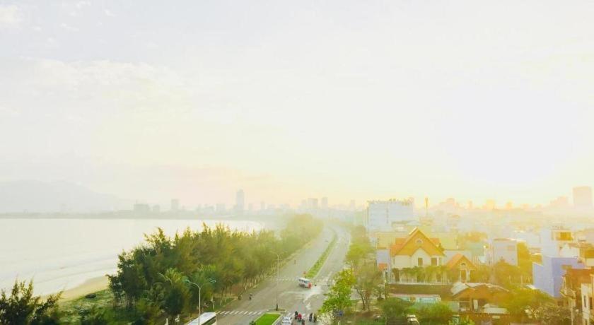 Whale Hướng đại Dương 2* Đà Nẵng