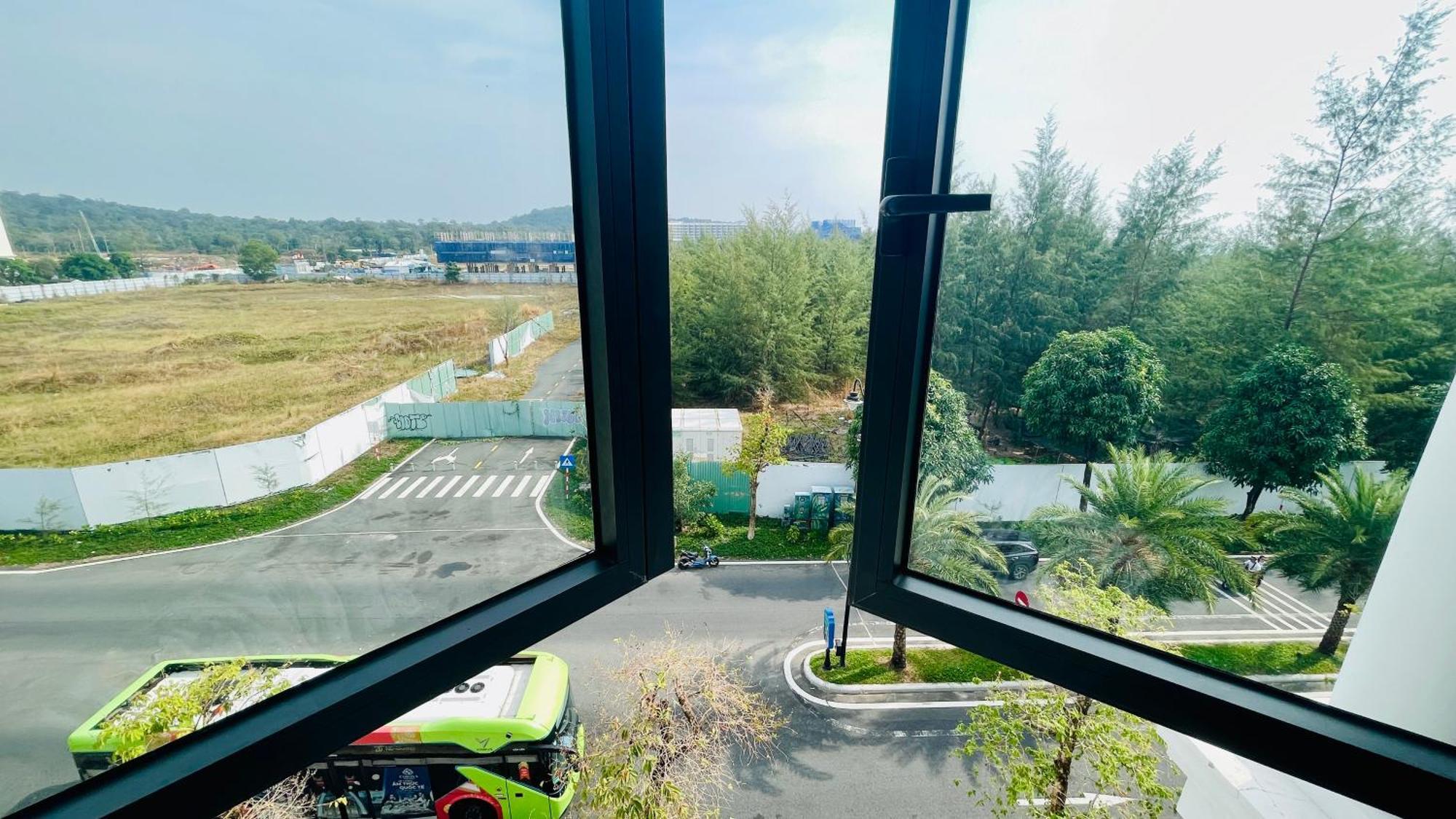 Amber View Vinwonder Safari Vietnam *
