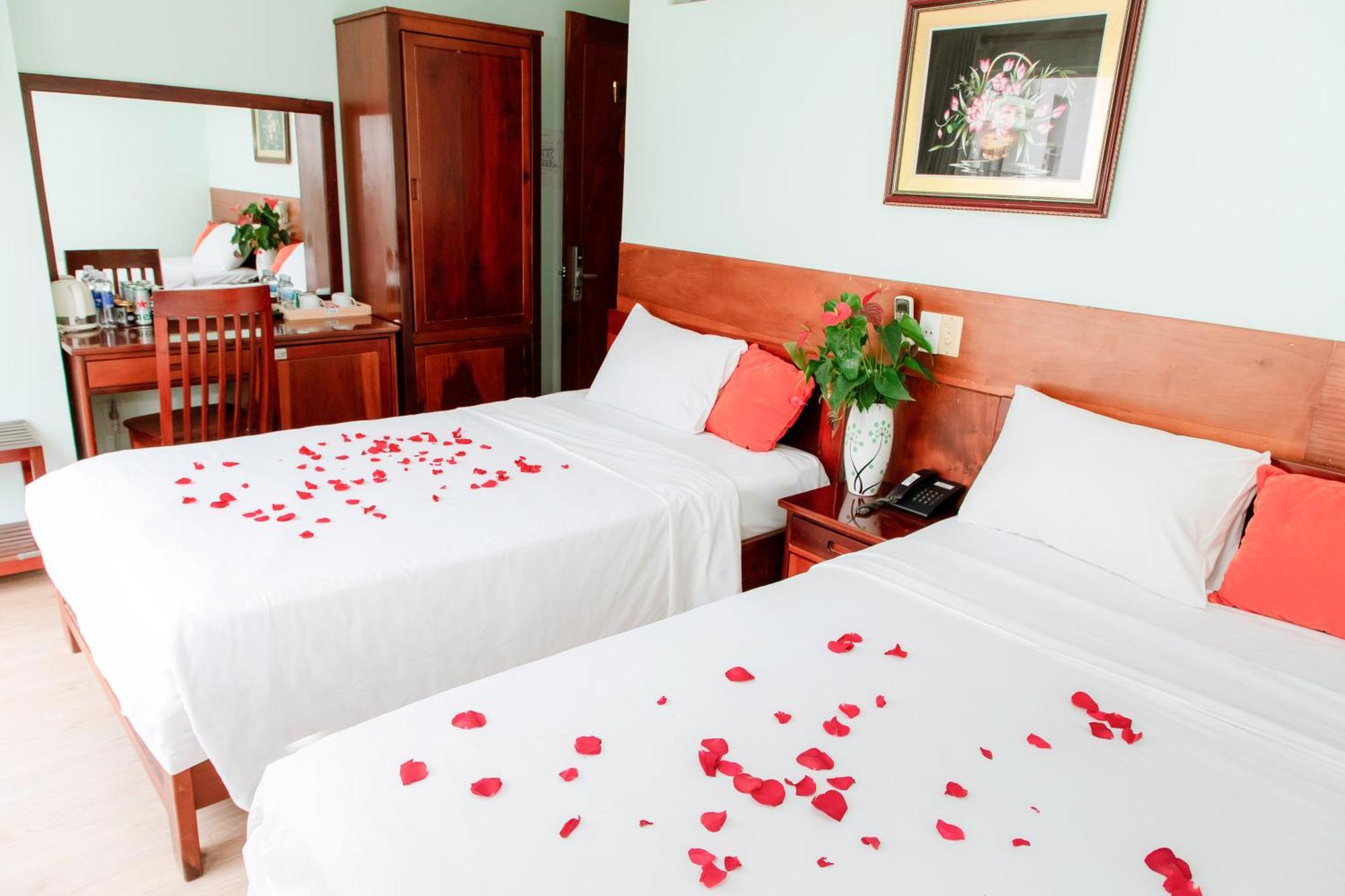 Art Deluxe Hotel 2*