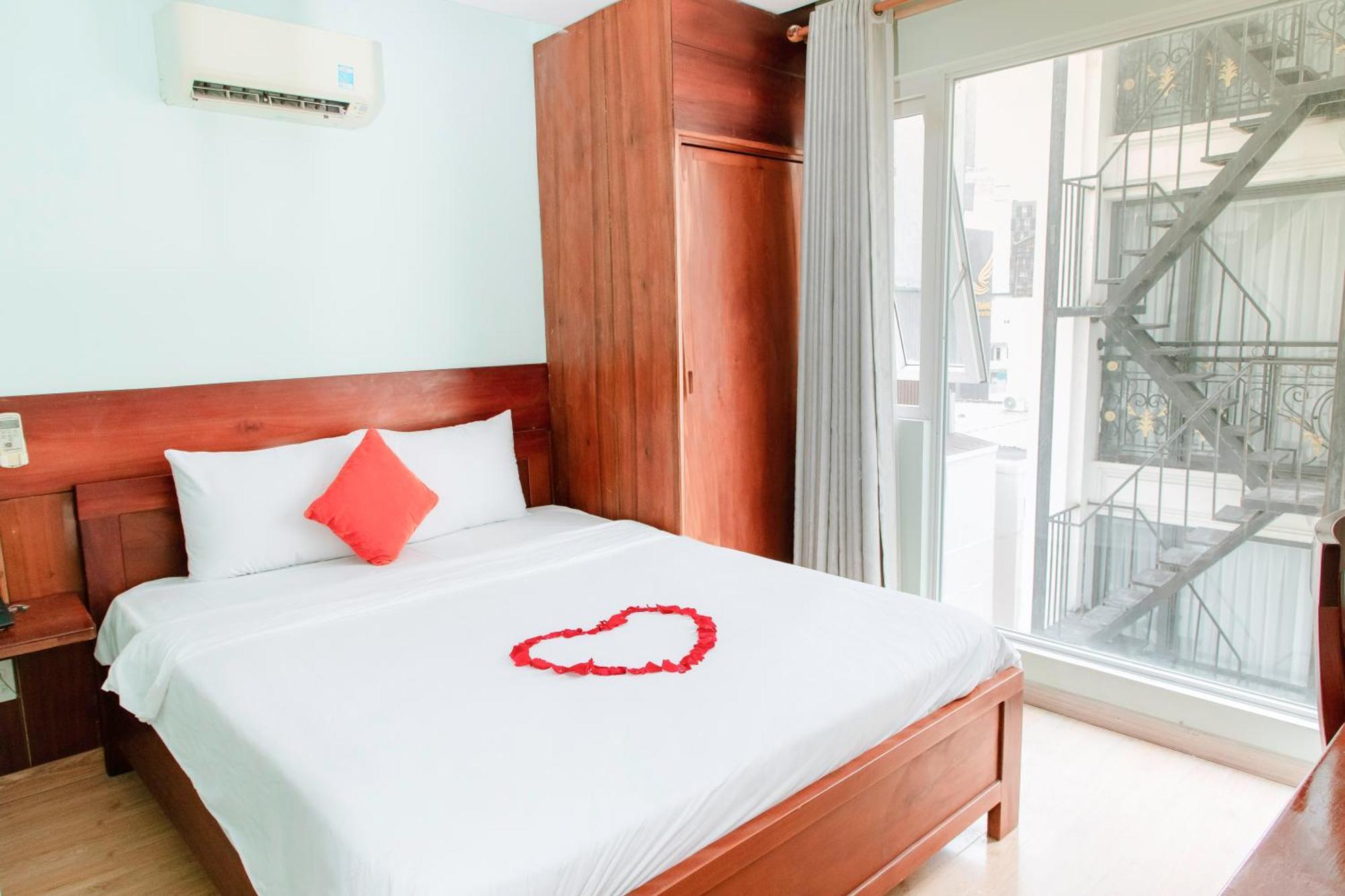 Art Deluxe Hotel Nha Trang