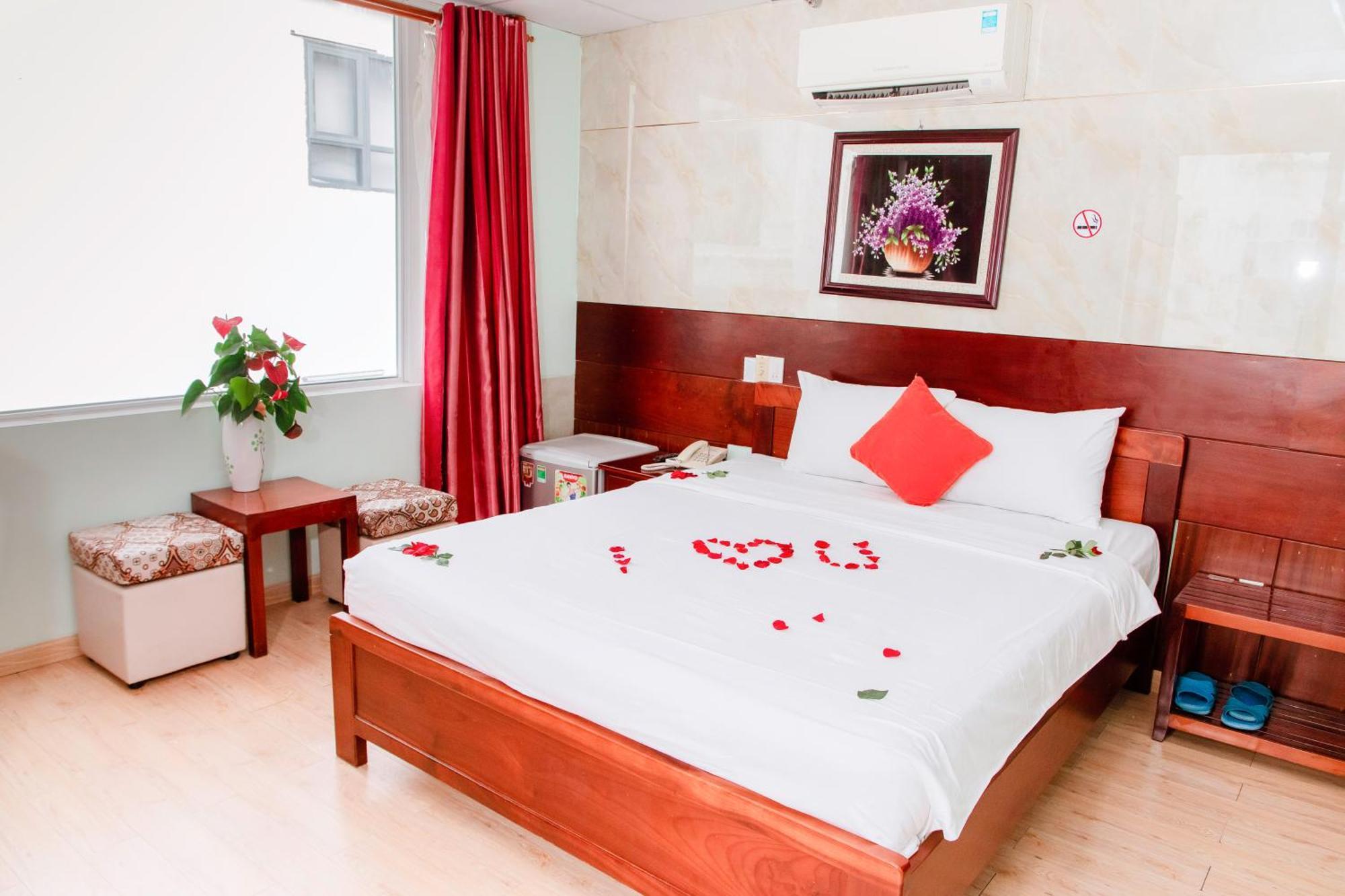 Art Deluxe Hotel 2*