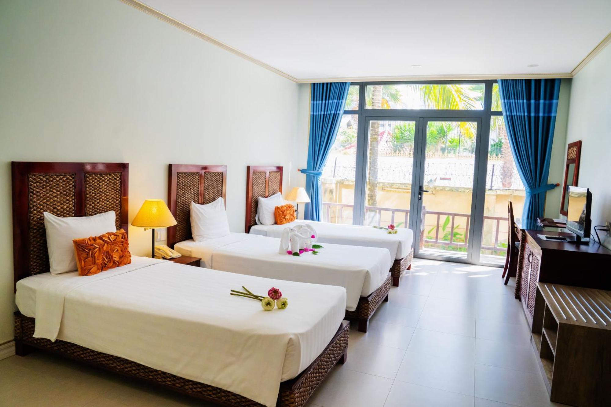 Lotus & 4* Vung Tau